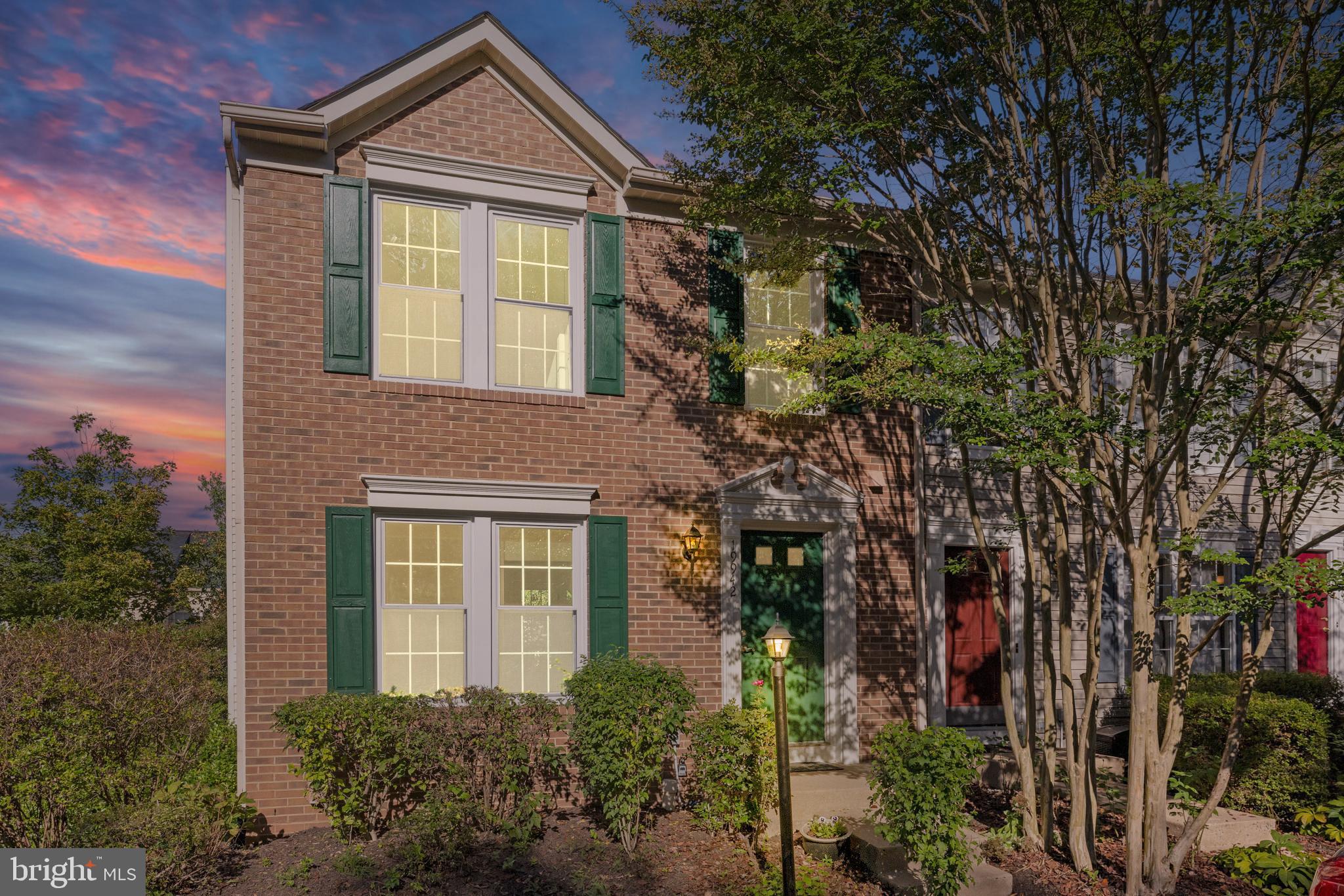 19942 UPLAND TERRACE