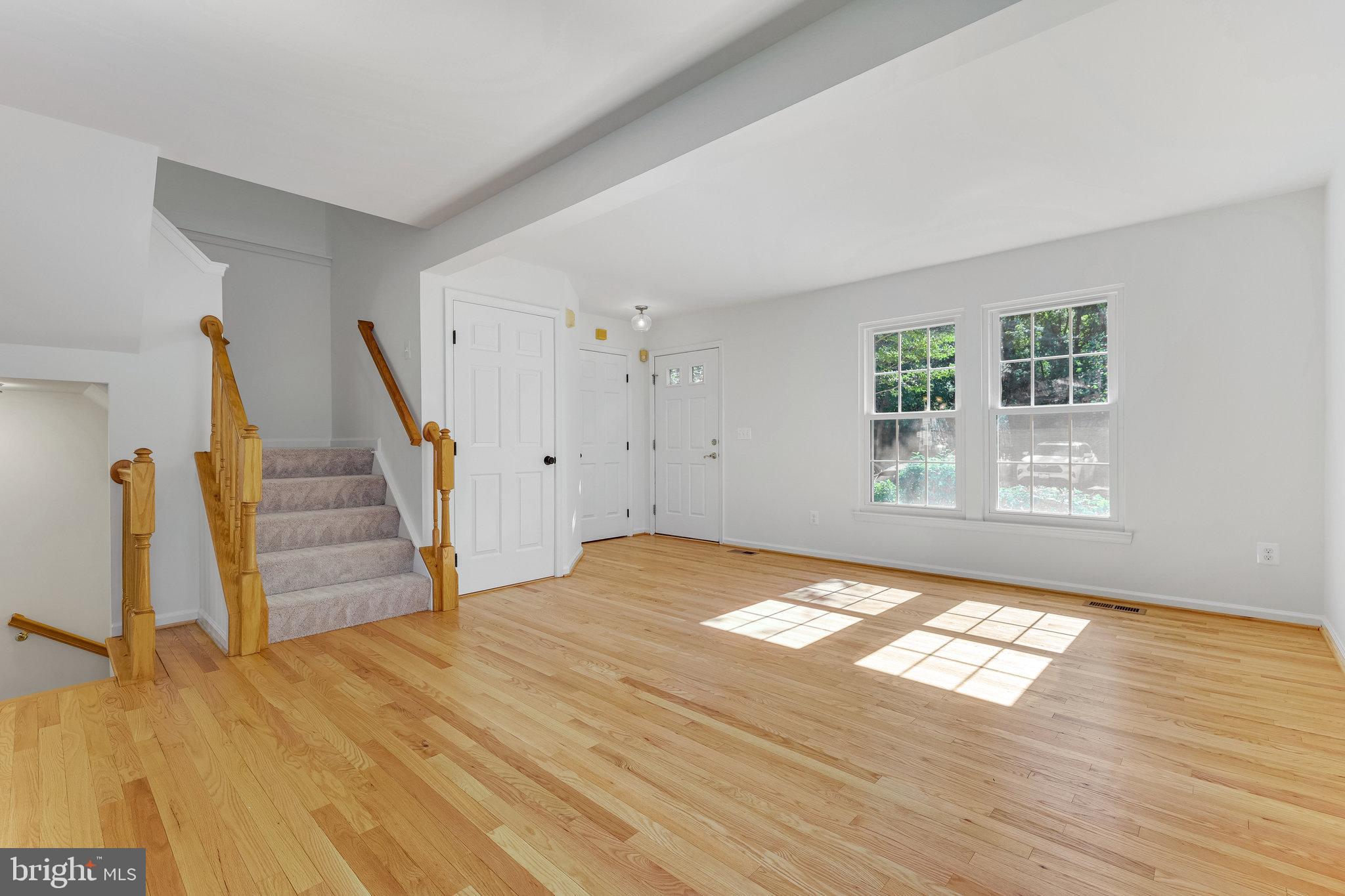 19942 UPLAND TERRACE