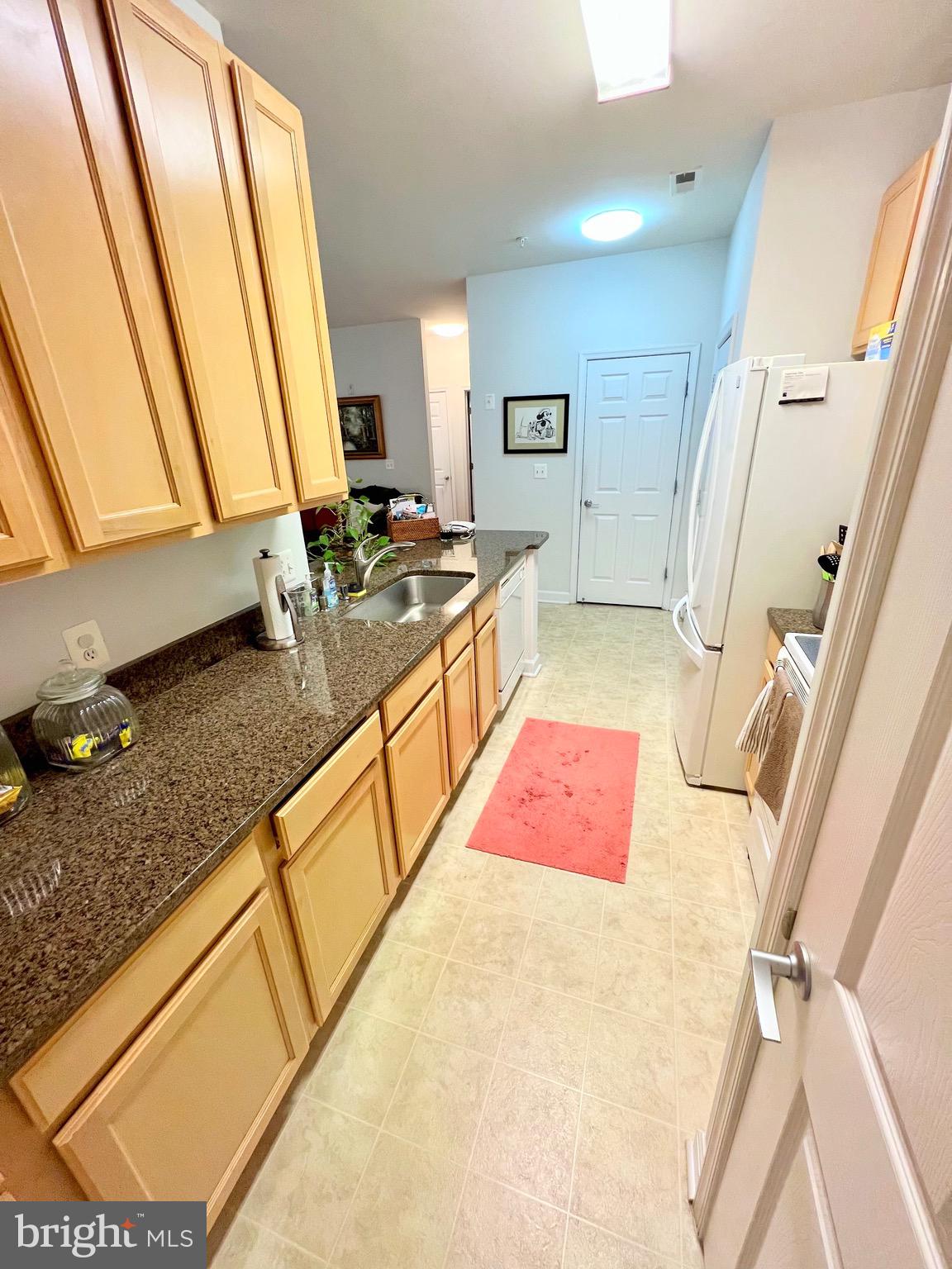42531 ROCKROSE SQUARE Unit: 101