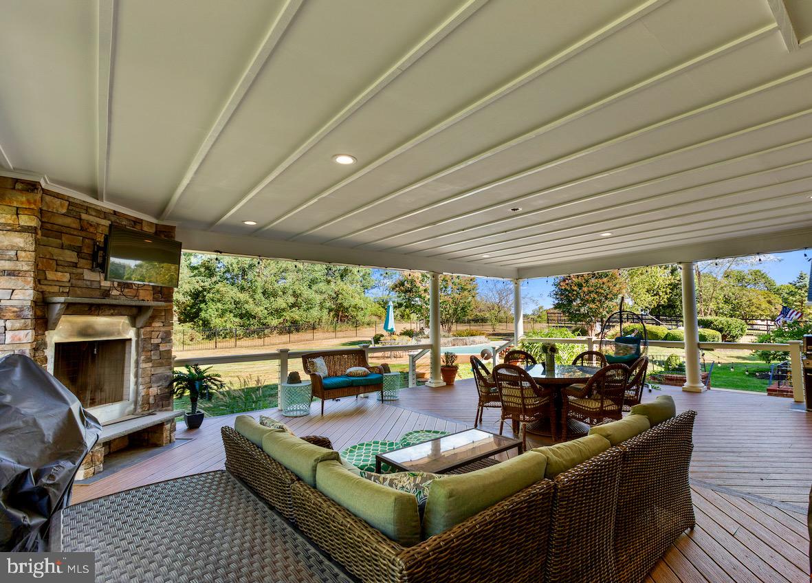 41596 SWIFTWATER DRIVE