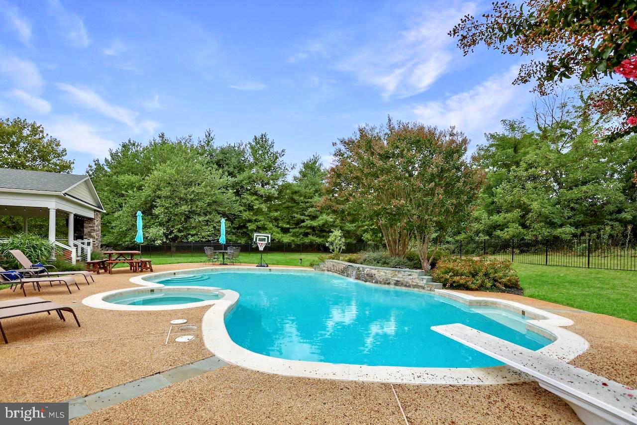 41596 SWIFTWATER DRIVE