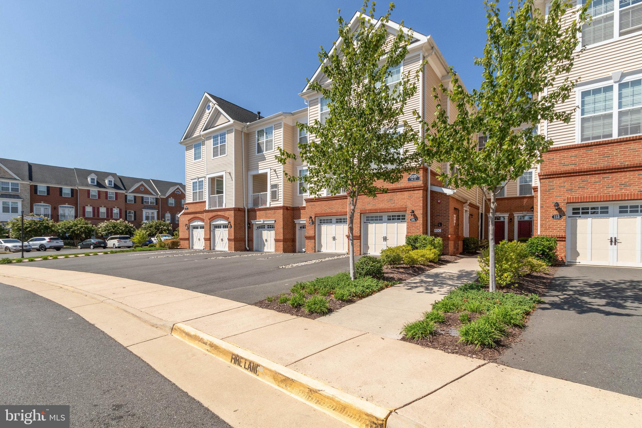 23315 MILLTOWN KNOLL SQUARE Unit: 107