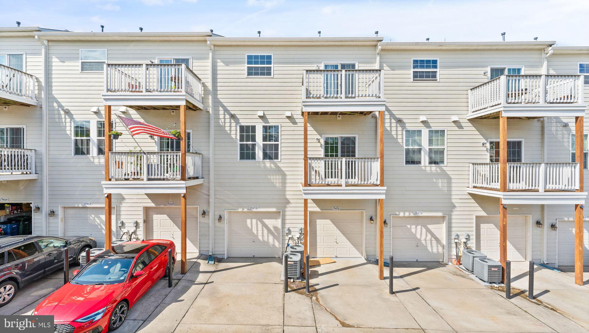 19458 PROMENADE DRIVE