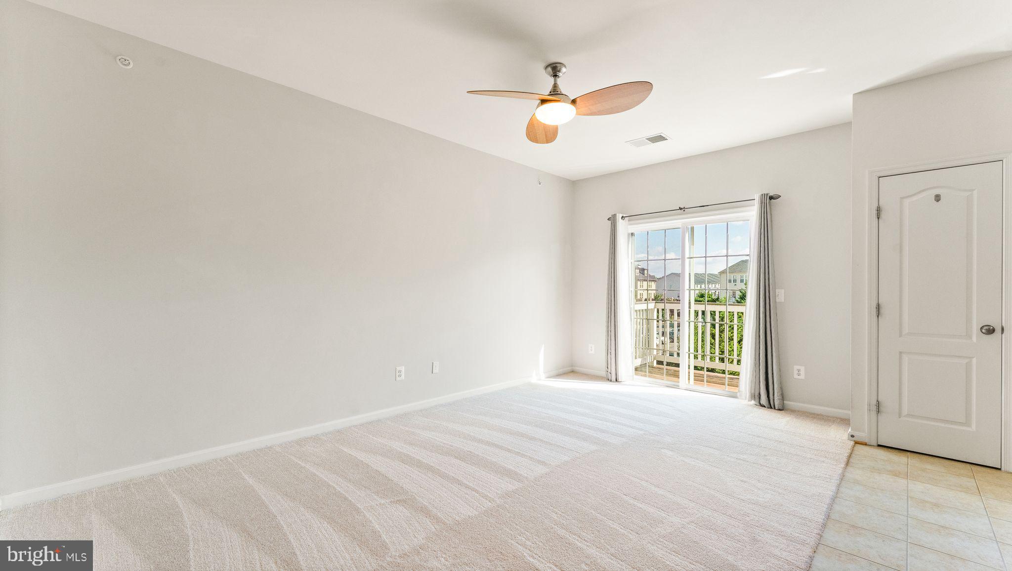 19458 PROMENADE DRIVE