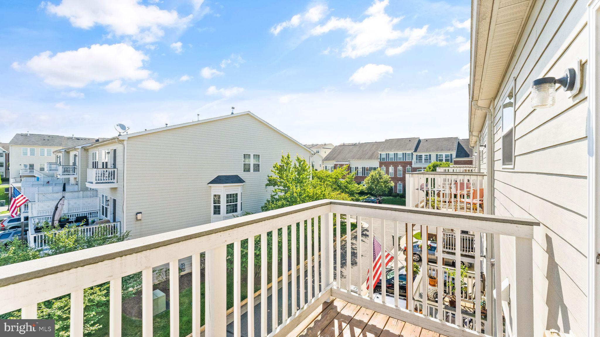 19458 PROMENADE DRIVE