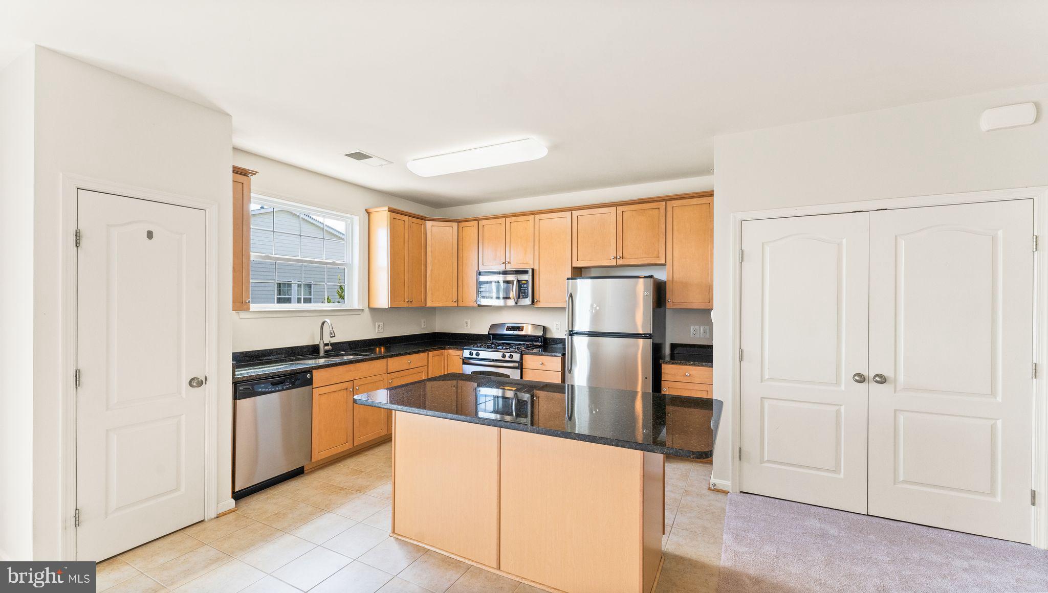 19458 PROMENADE DRIVE