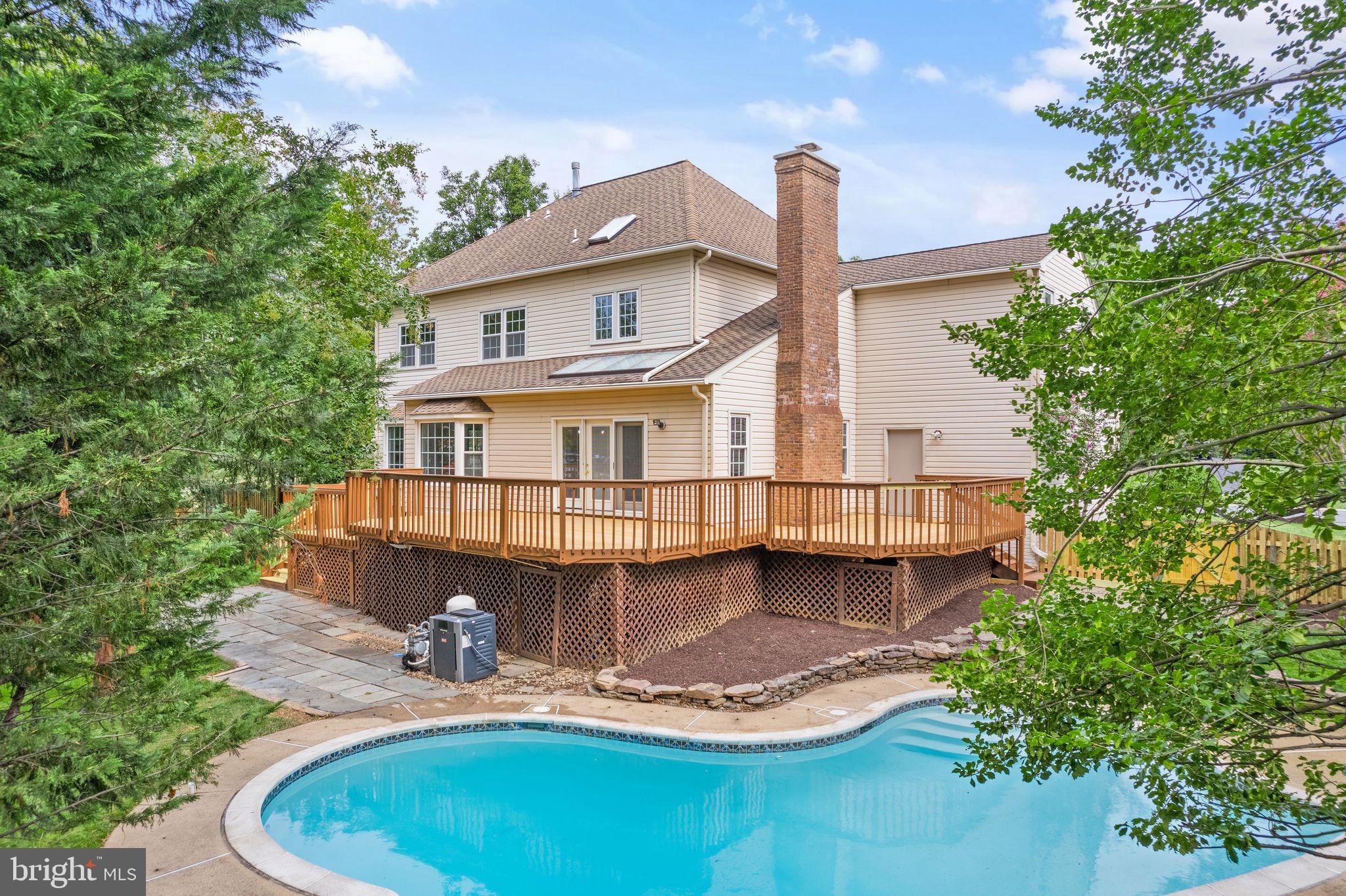 403 BEAUREGARD DRIVE SE