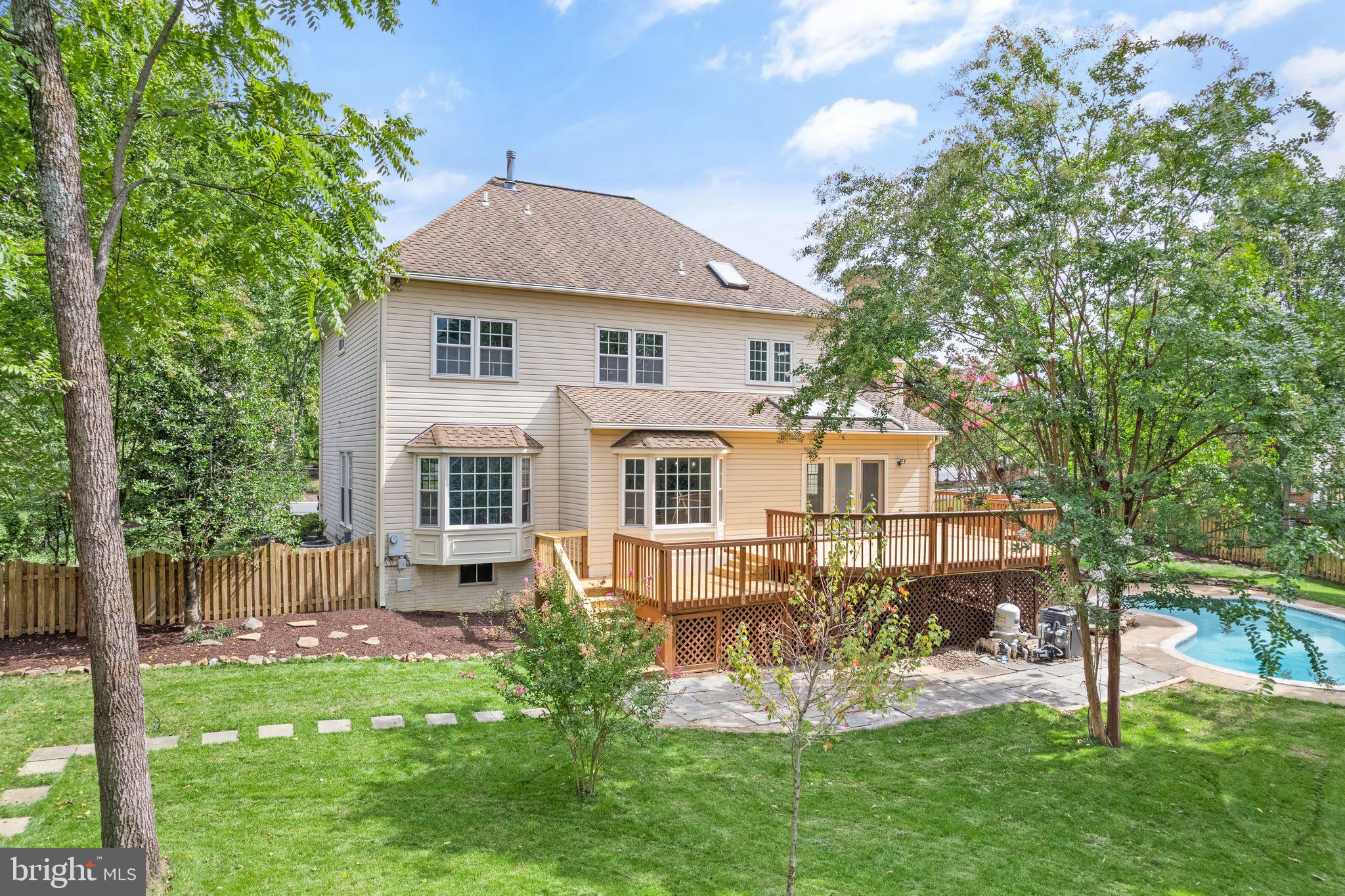 403 BEAUREGARD DRIVE SE
