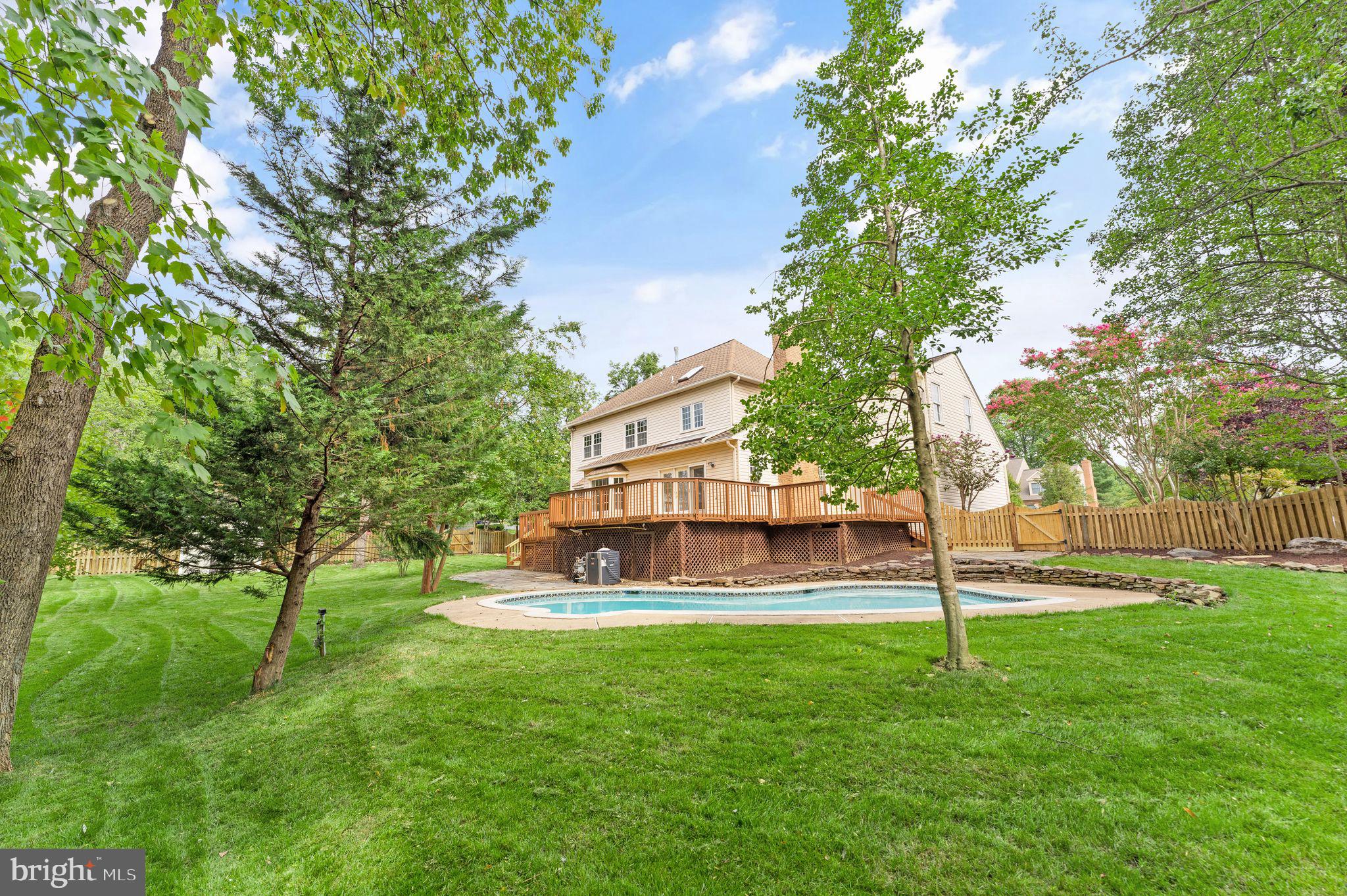 403 BEAUREGARD DRIVE SE