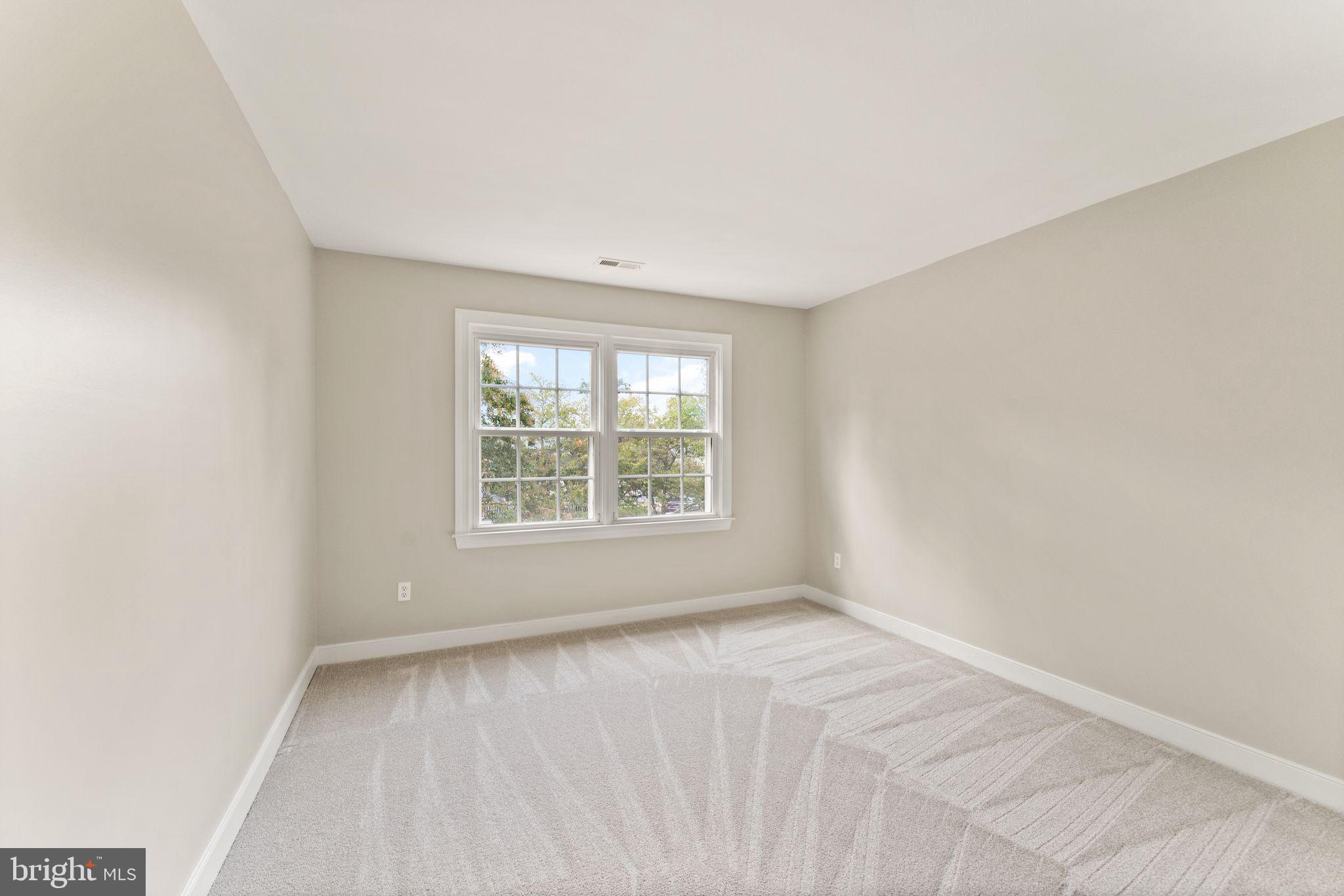 403 BEAUREGARD DRIVE SE