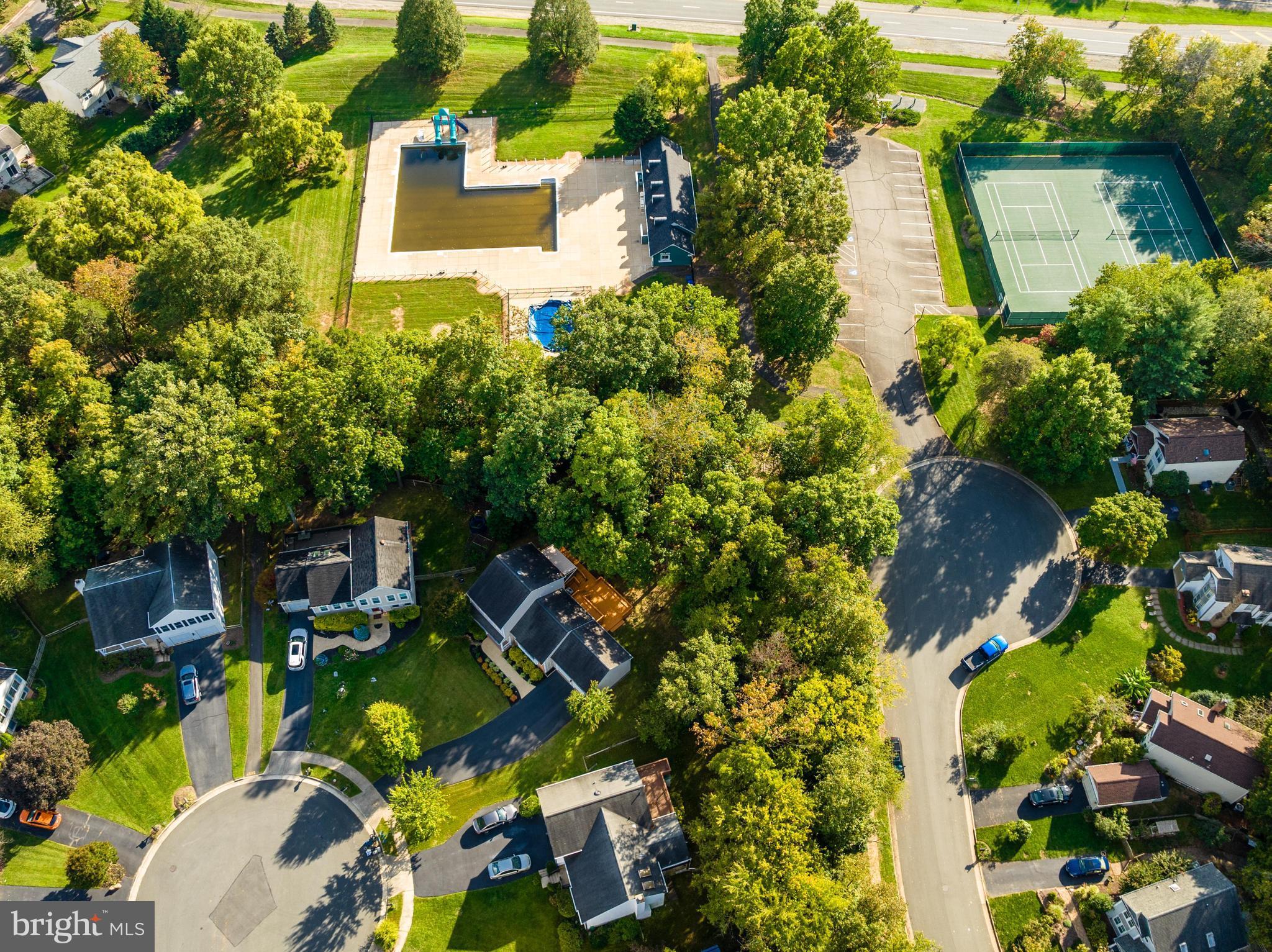 46 Bentley DRIVE