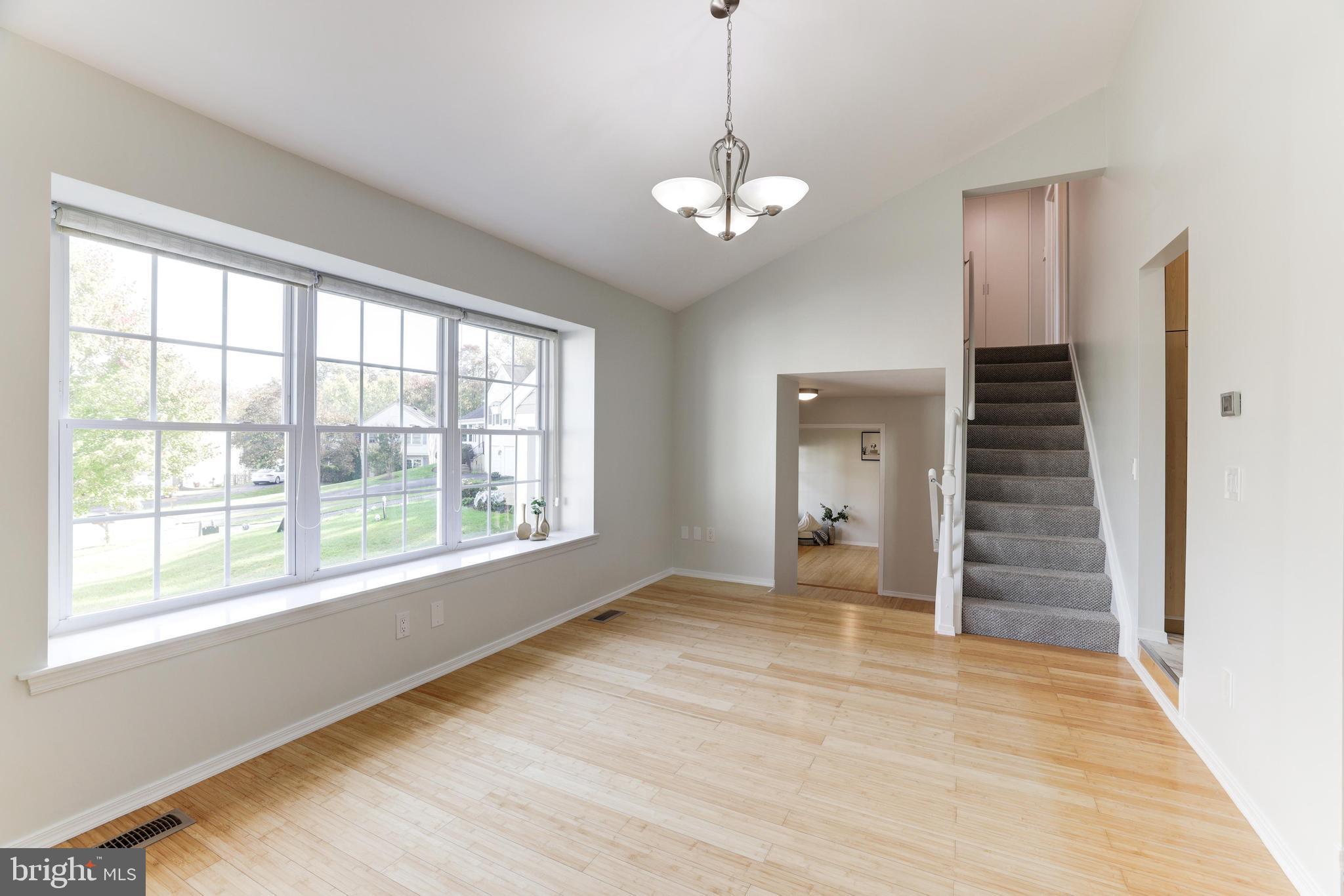 46 Bentley DRIVE