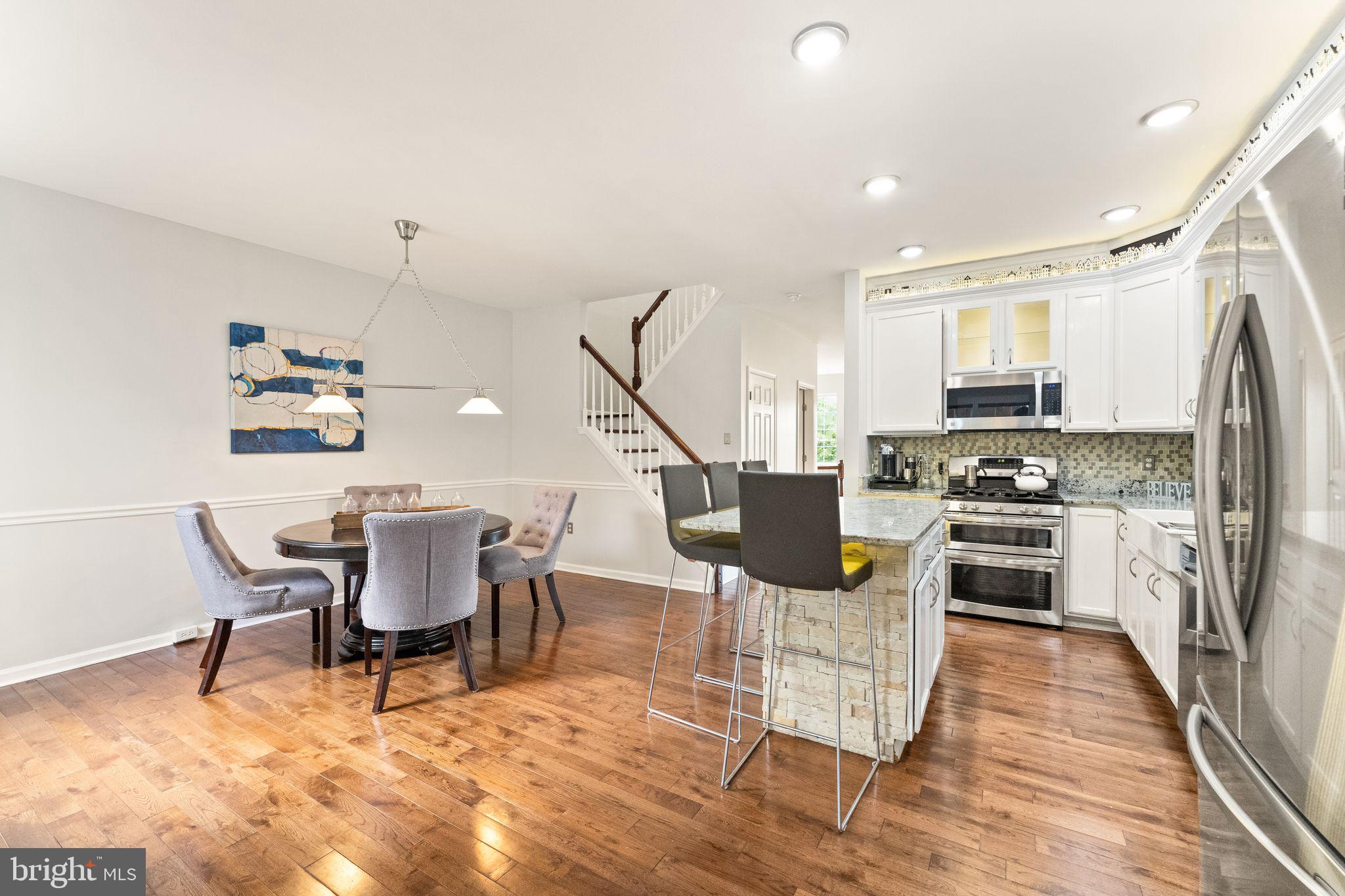 21052 Tioga TERRACE