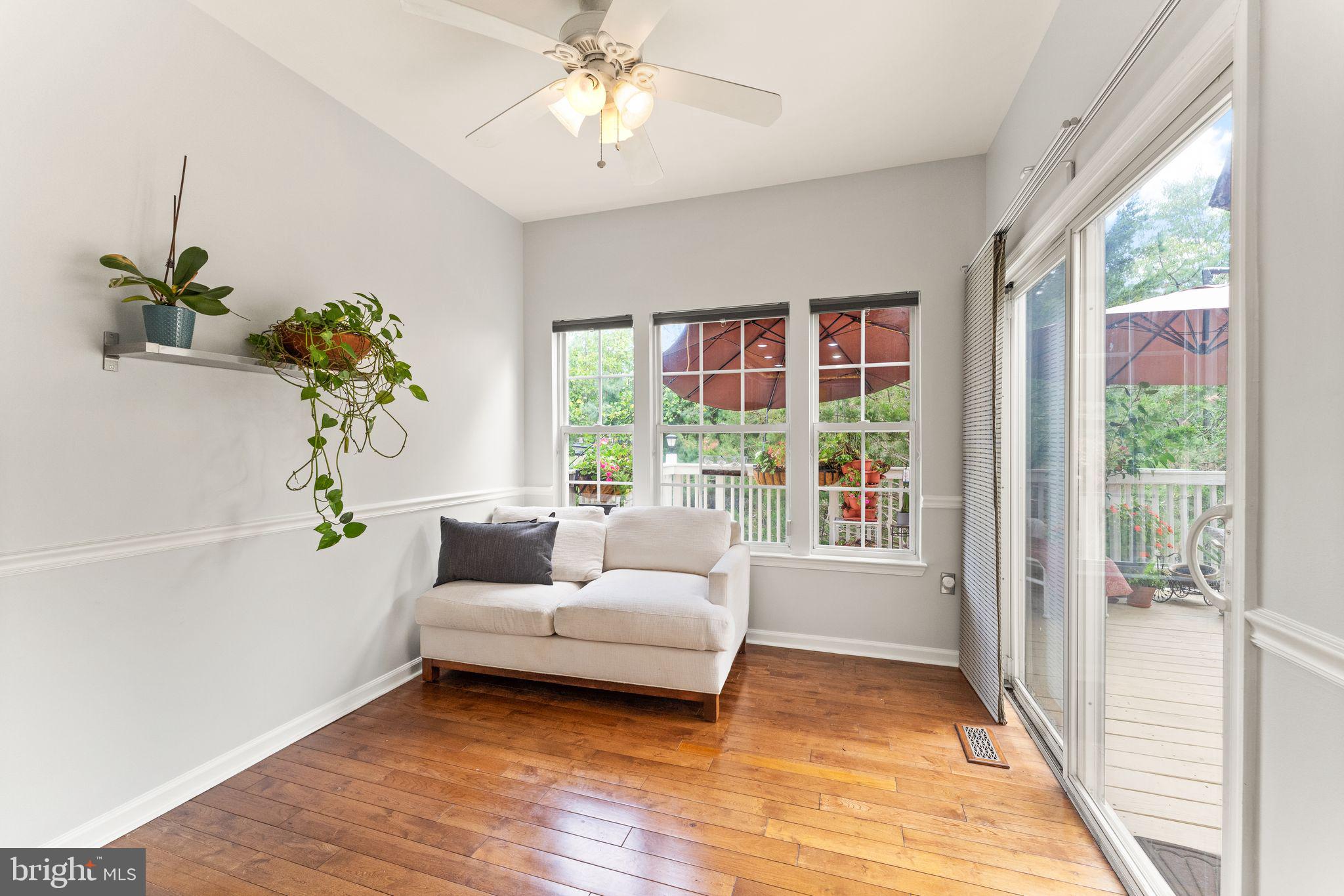 21052 Tioga TERRACE