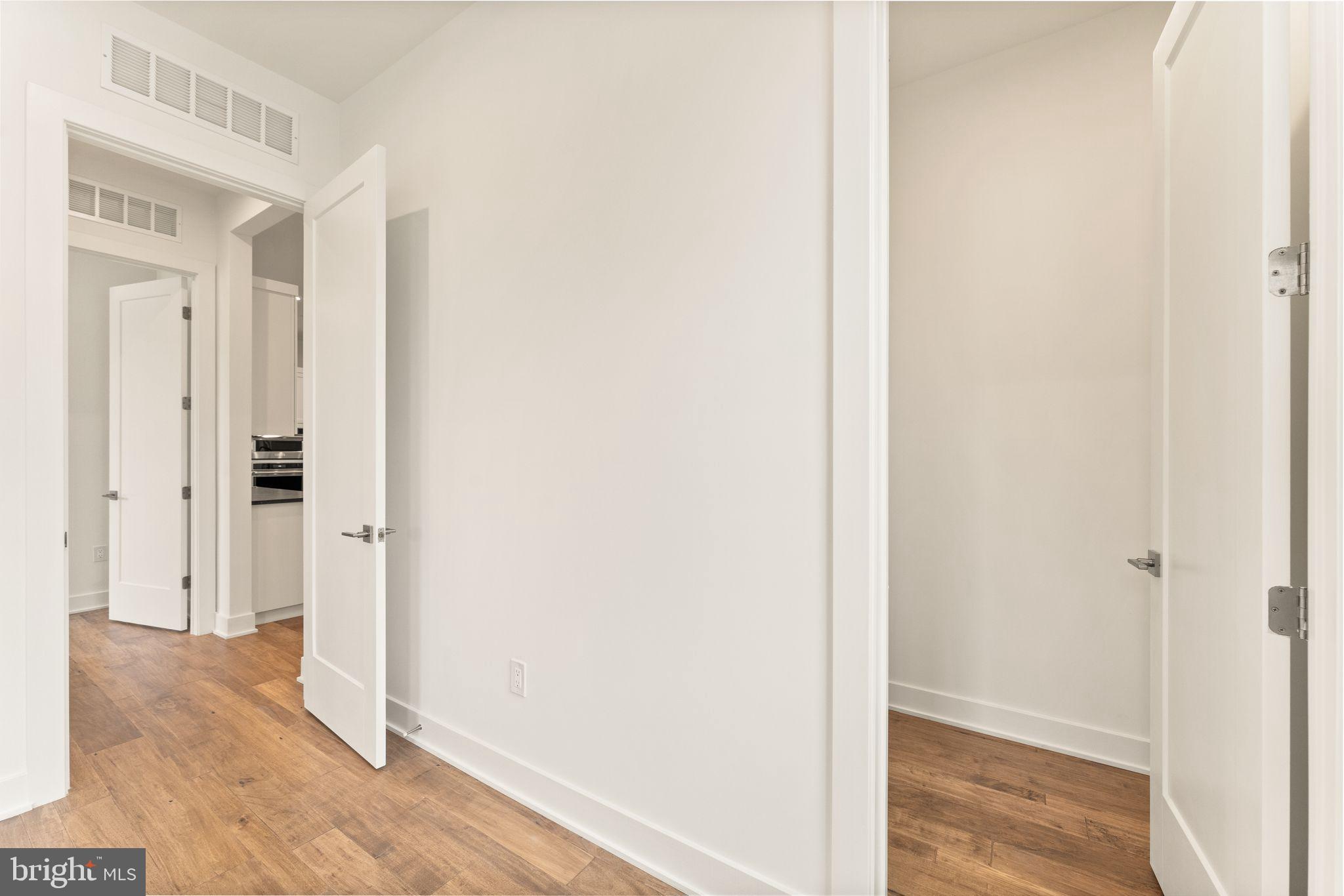 22170 SPRINGSIDE TERRACE Unit: 400