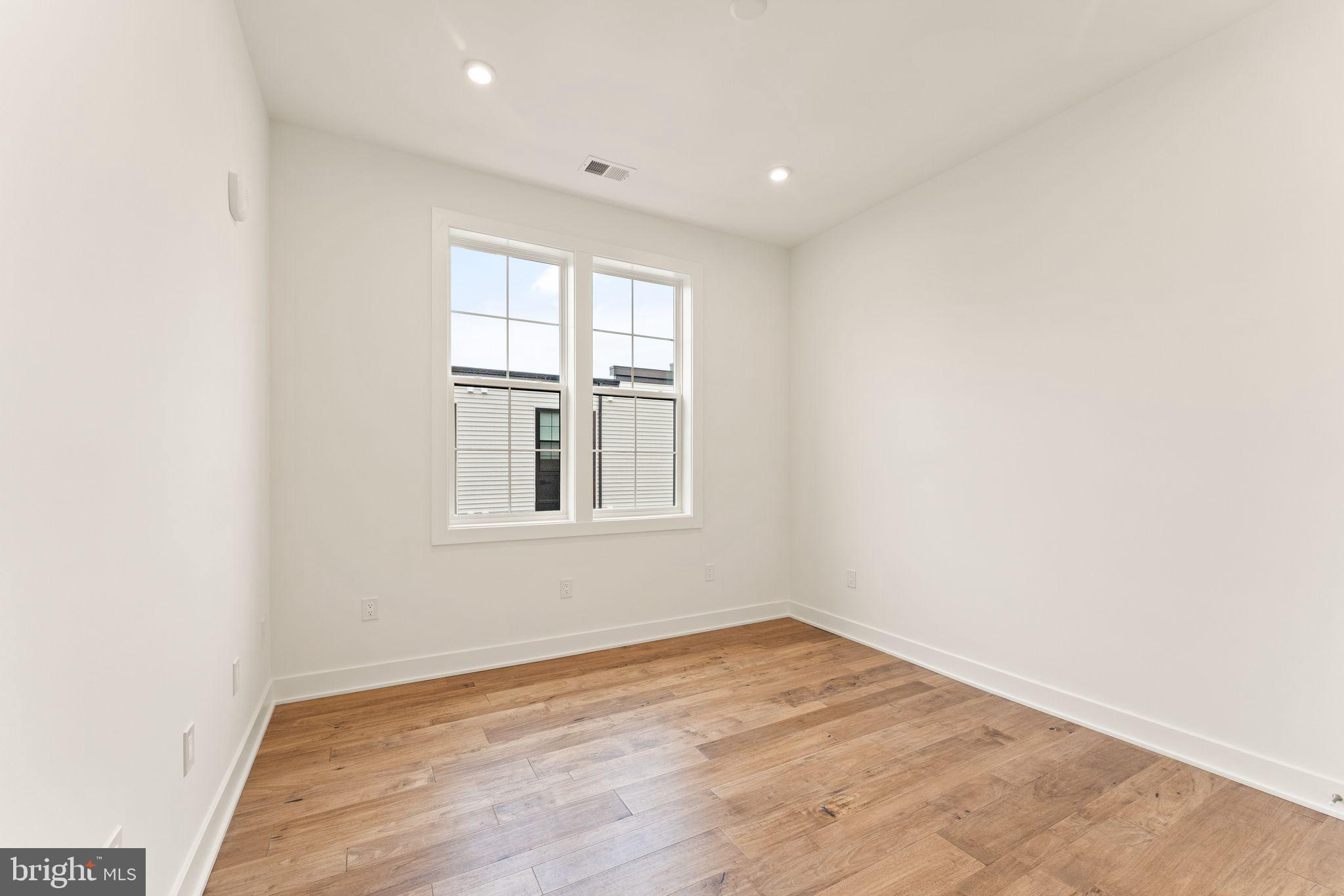 22170 SPRINGSIDE TERRACE Unit: 400