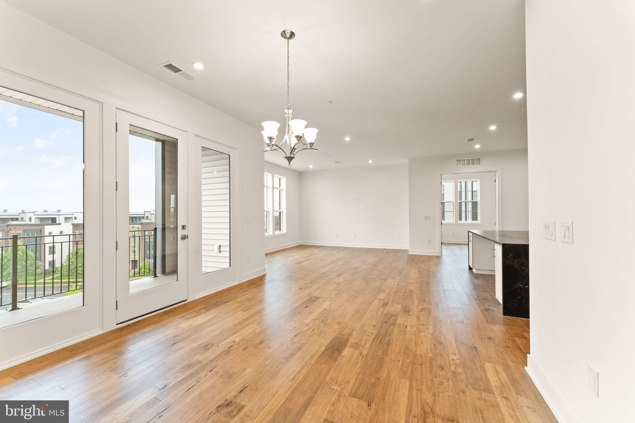 22170 SPRINGSIDE TERRACE Unit: 400