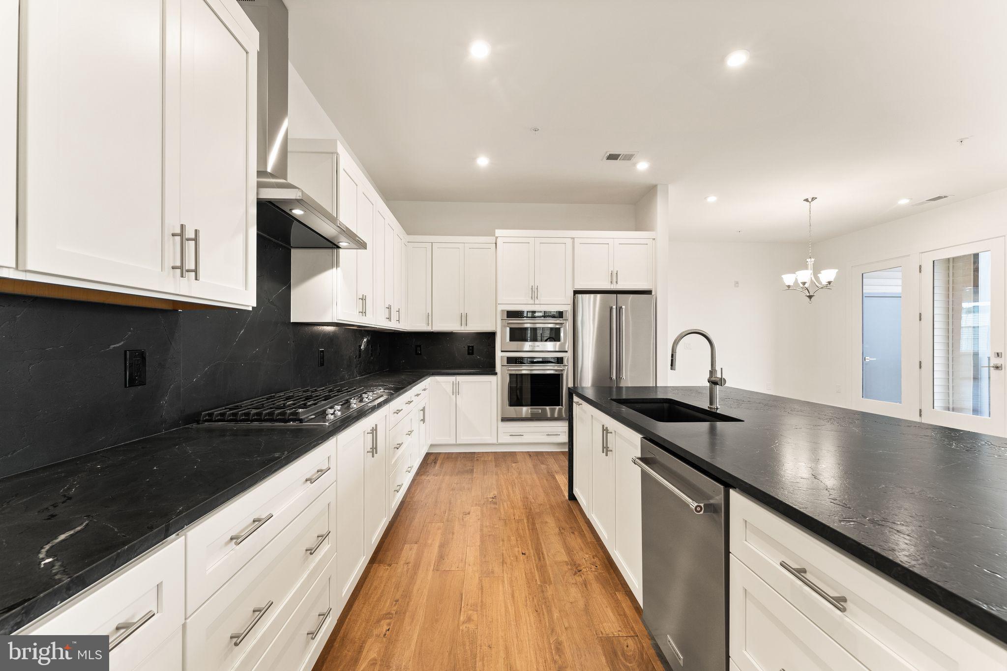 22170 SPRINGSIDE TERRACE Unit: 400
