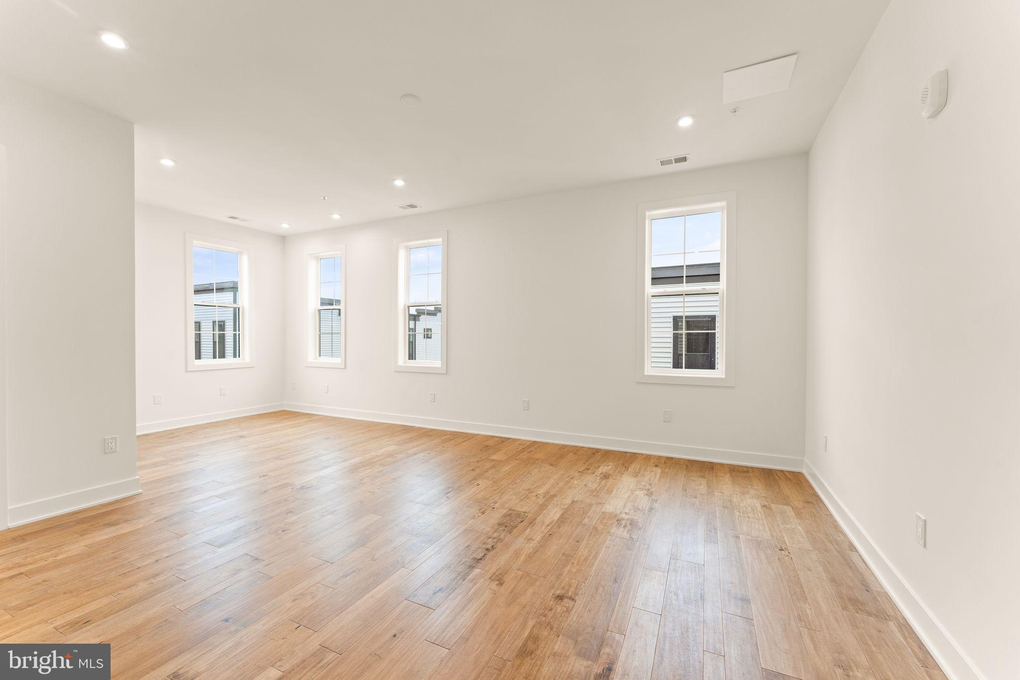 22170 SPRINGSIDE TERRACE Unit: 400