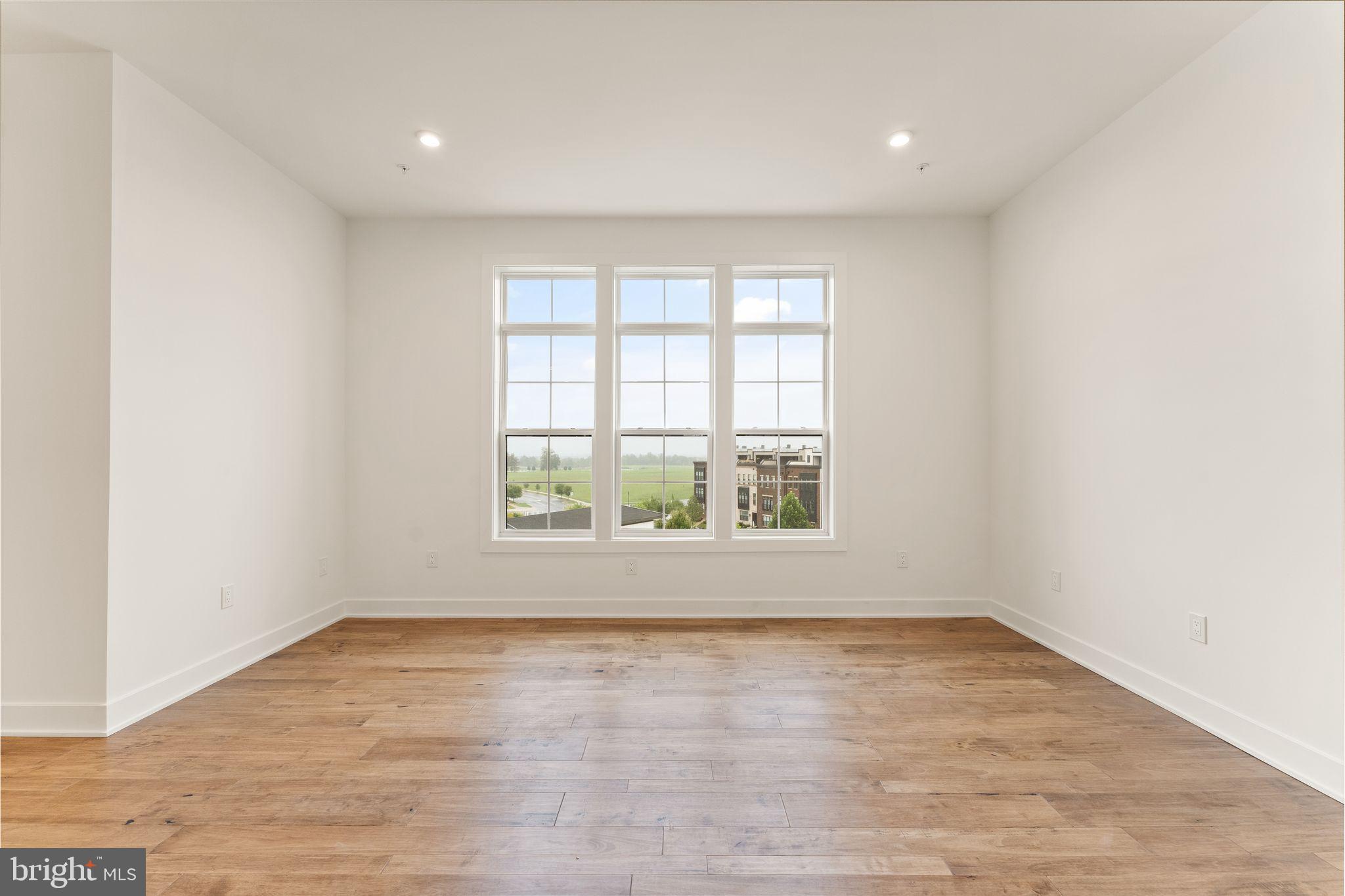22170 SPRINGSIDE TERRACE Unit: 400