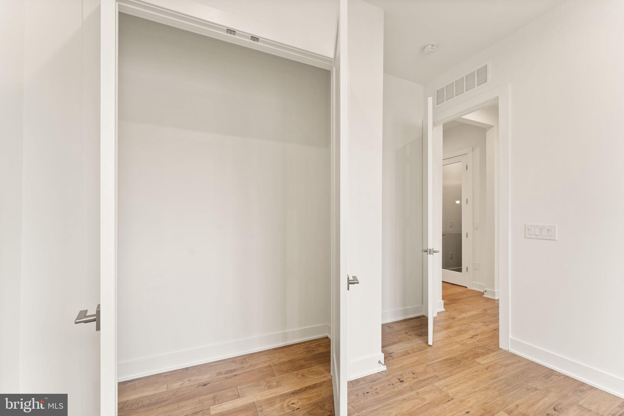 22170 SPRINGSIDE TERRACE Unit: 400