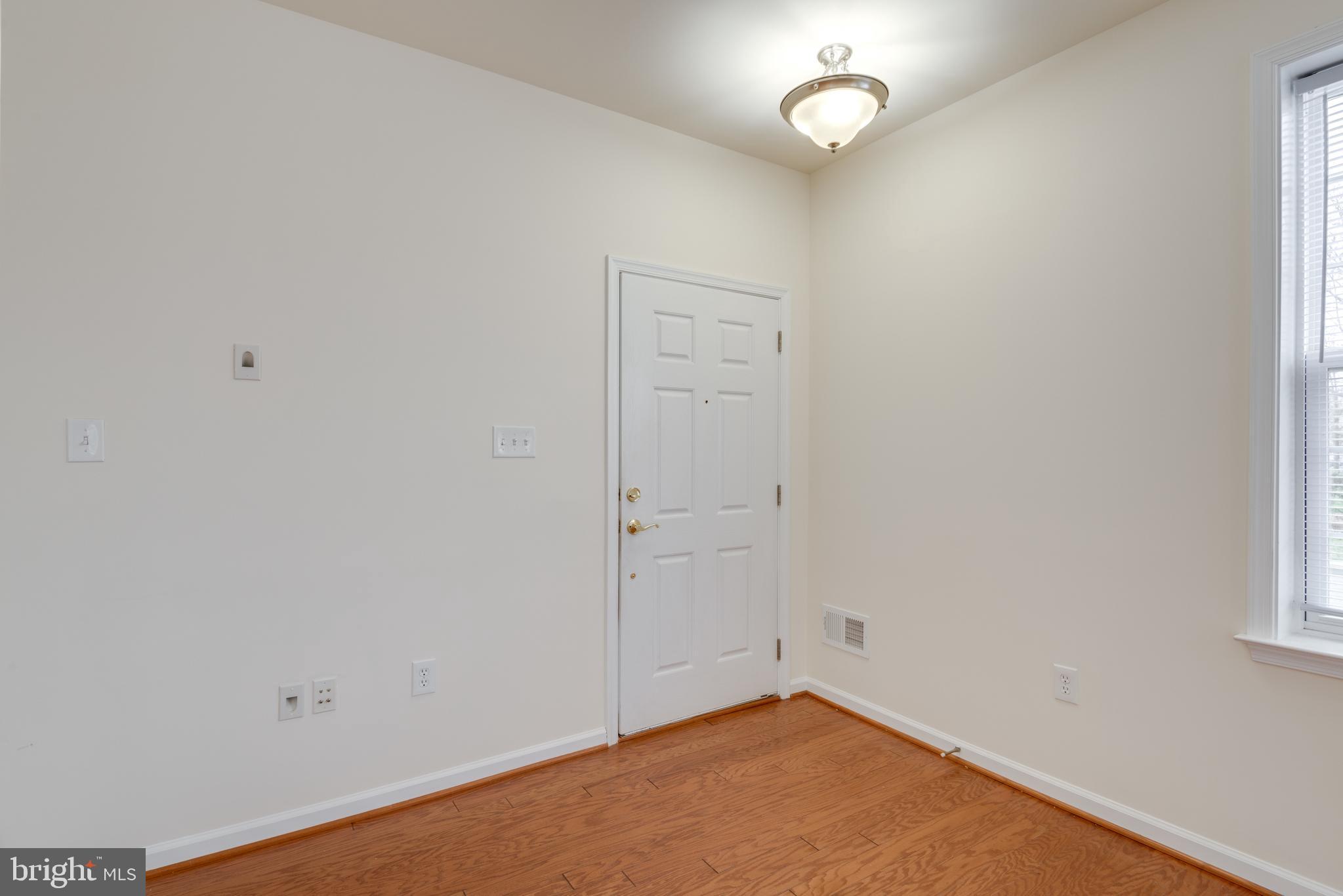 22660 Ferncrest TERRACE