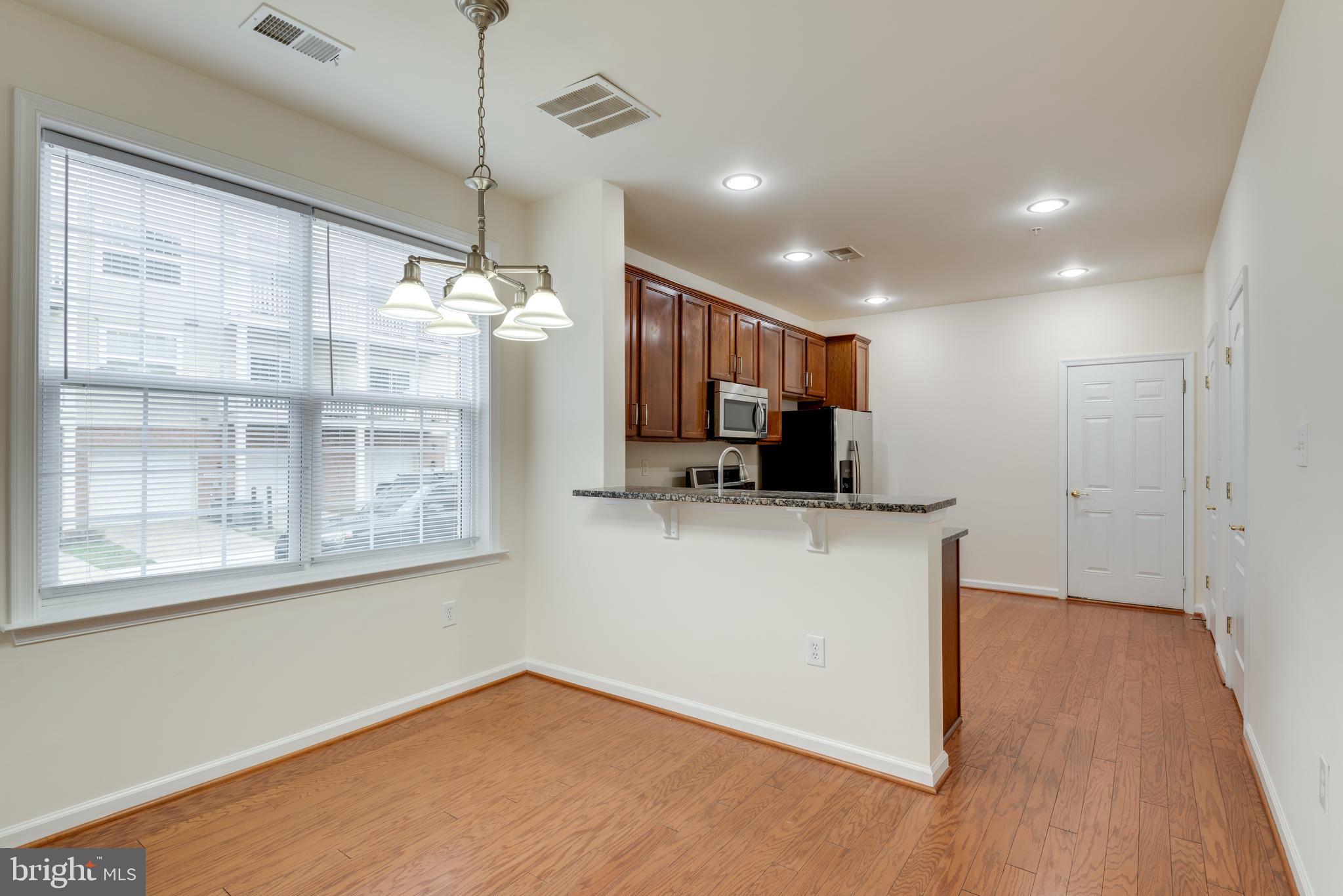 22660 Ferncrest TERRACE
