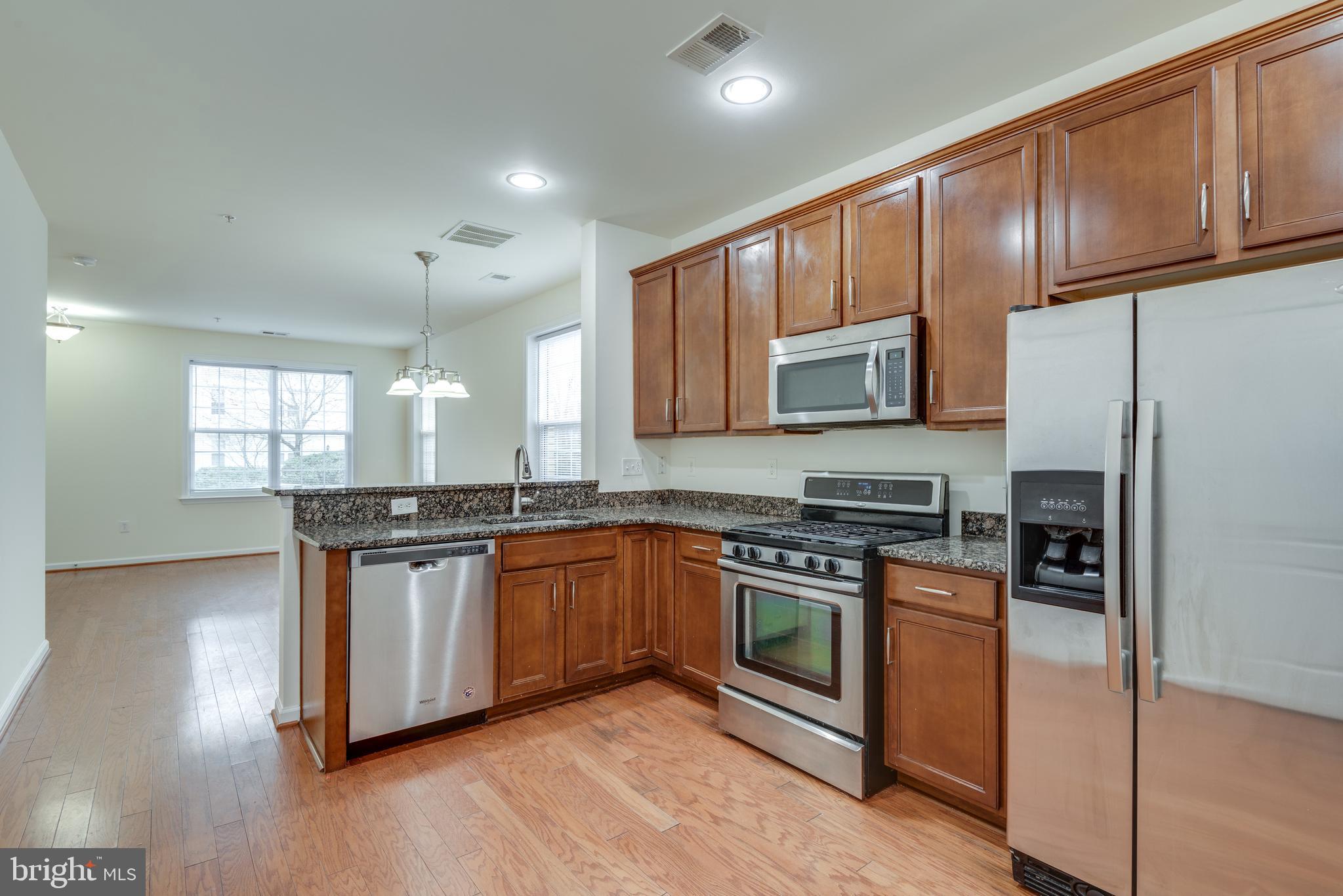 22660 Ferncrest TERRACE