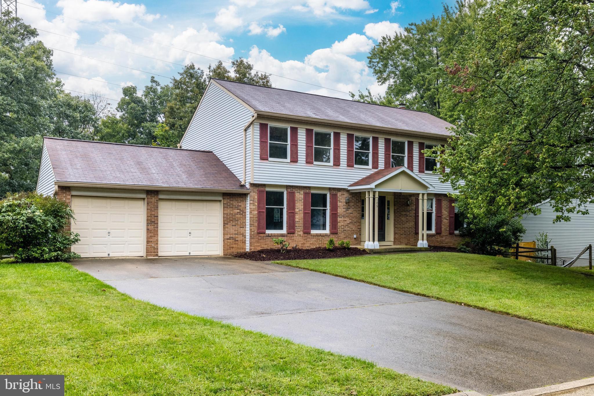 109 Silverleaf COURT