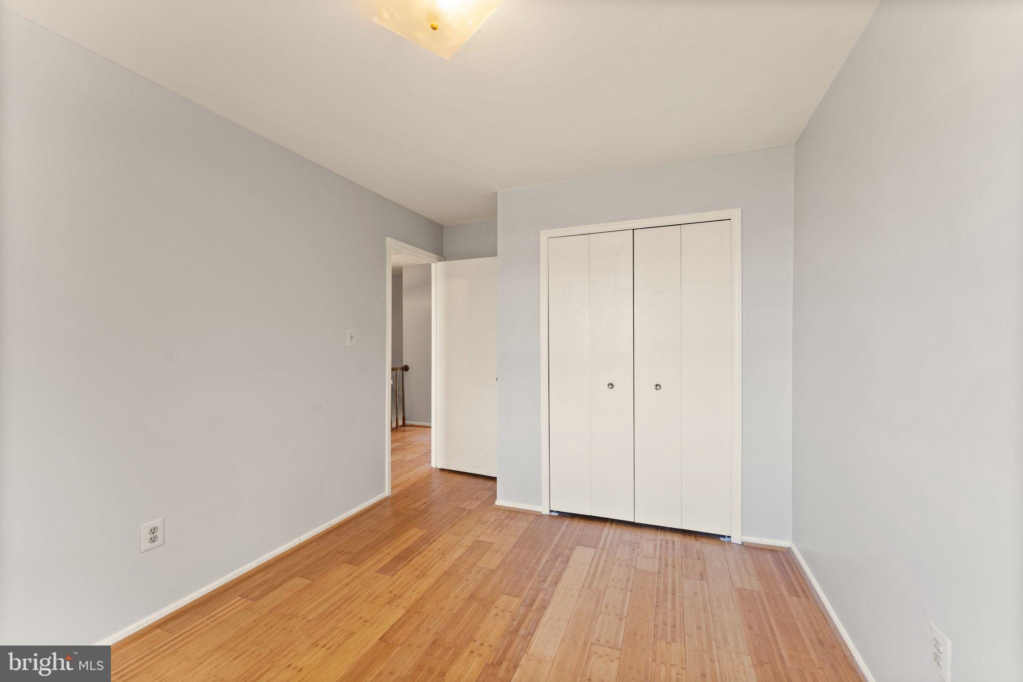 22313 Mayfield SQUARE
