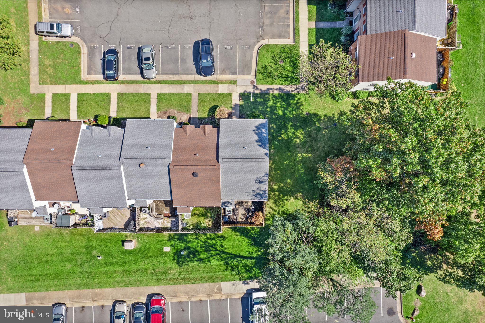 22313 Mayfield SQUARE