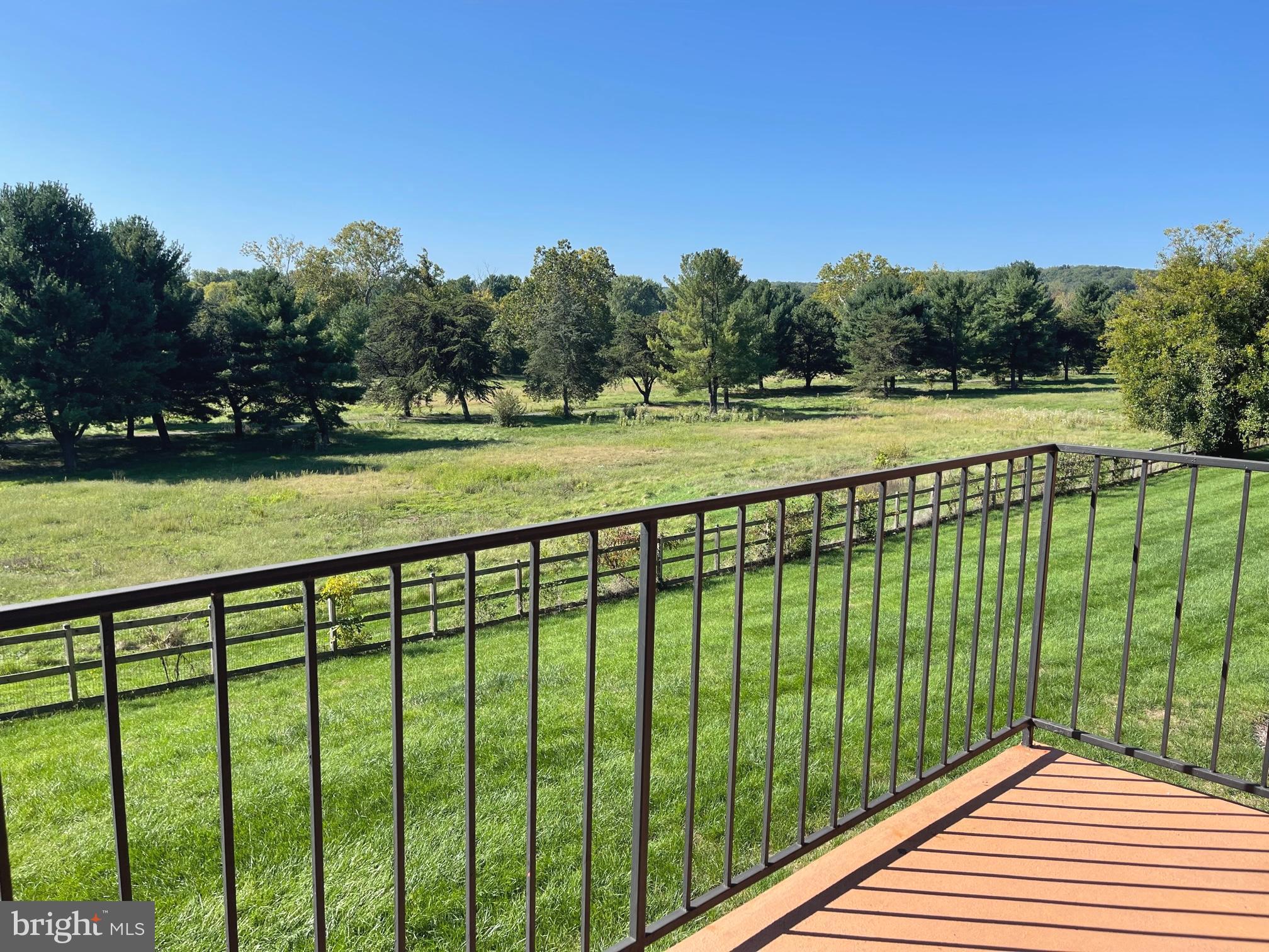 125 Clubhouse DRIVE SW Unit: 6