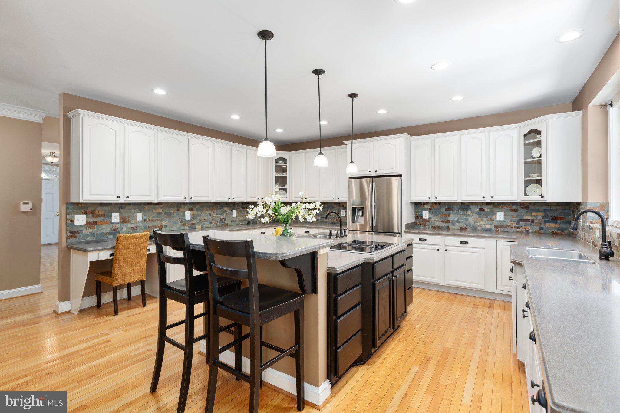 35400 Autumn Ridge COURT