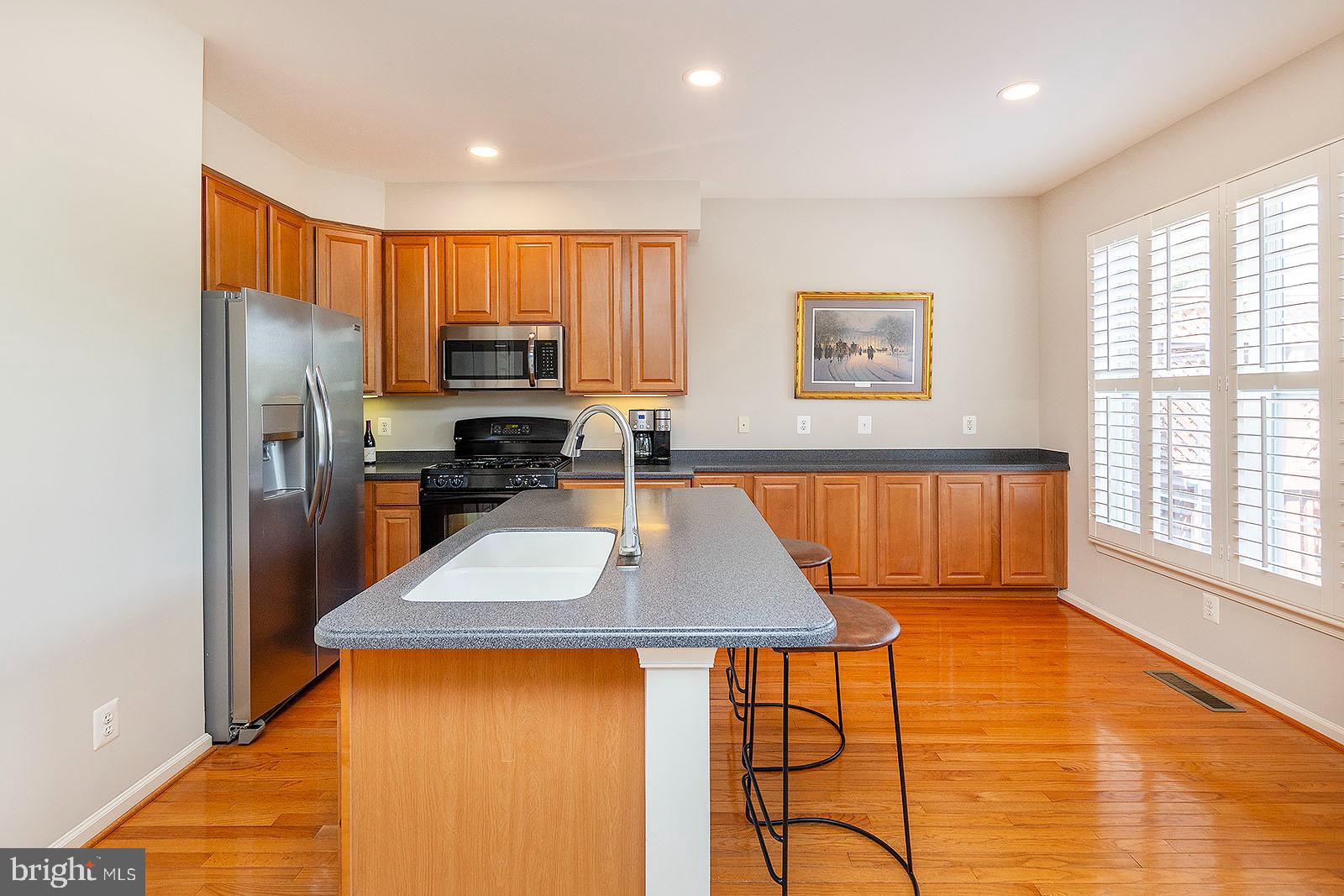 192 Spencer TERRACE SE