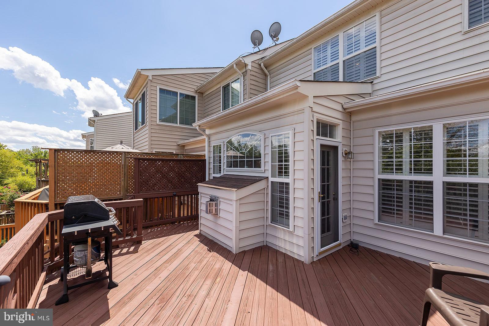 192 Spencer TERRACE SE