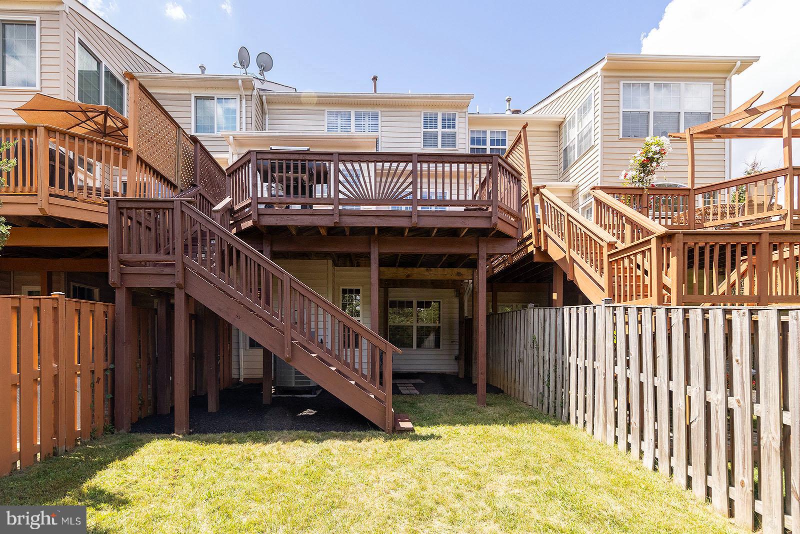 192 Spencer TERRACE SE