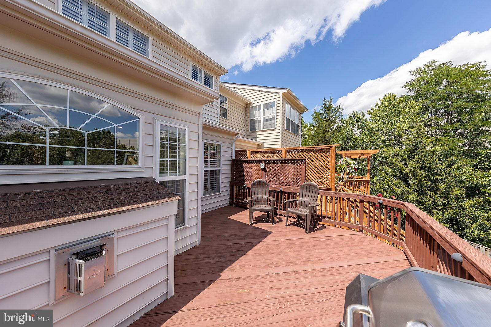 192 Spencer TERRACE SE