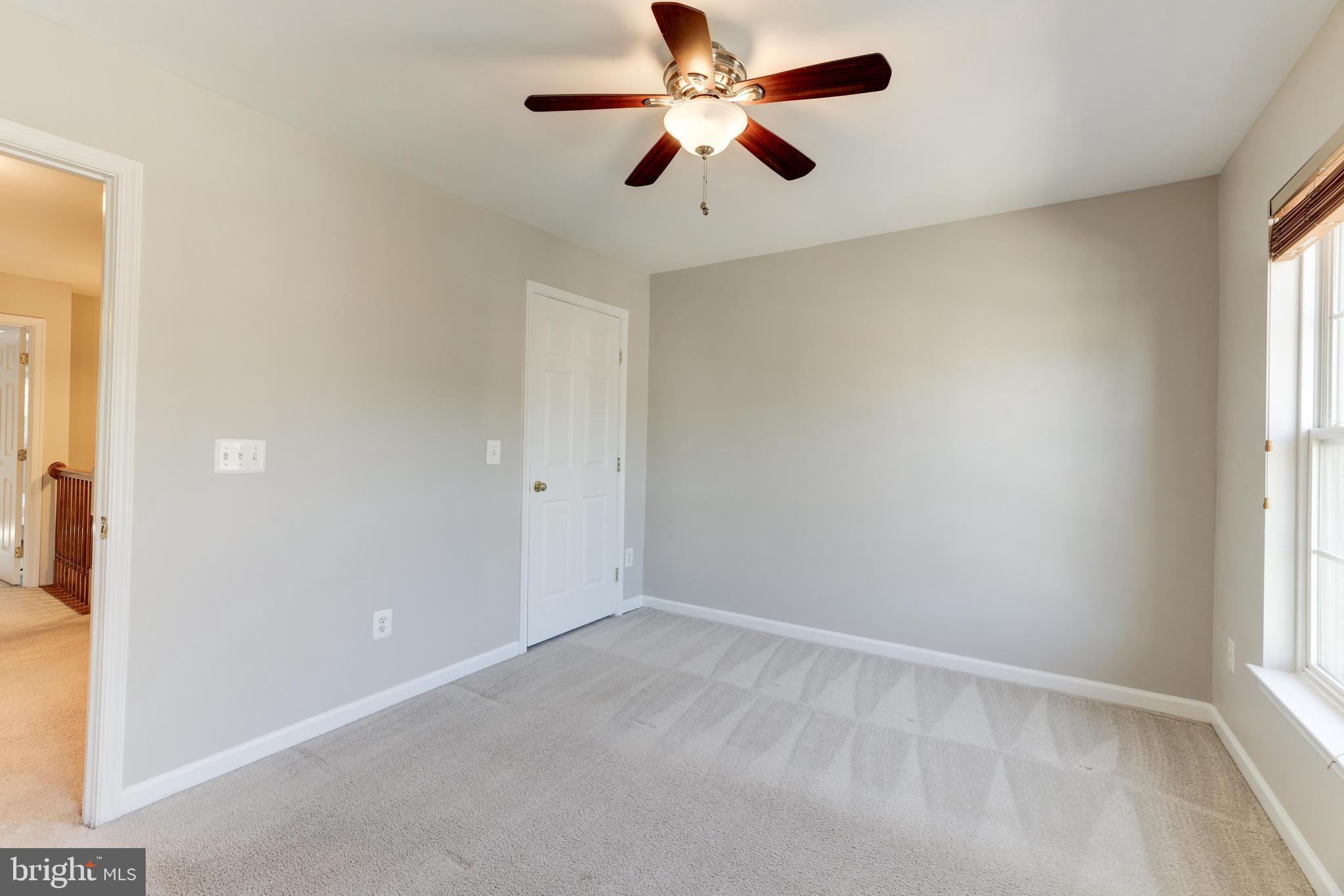 22106 Chelsy Paige SQUARE