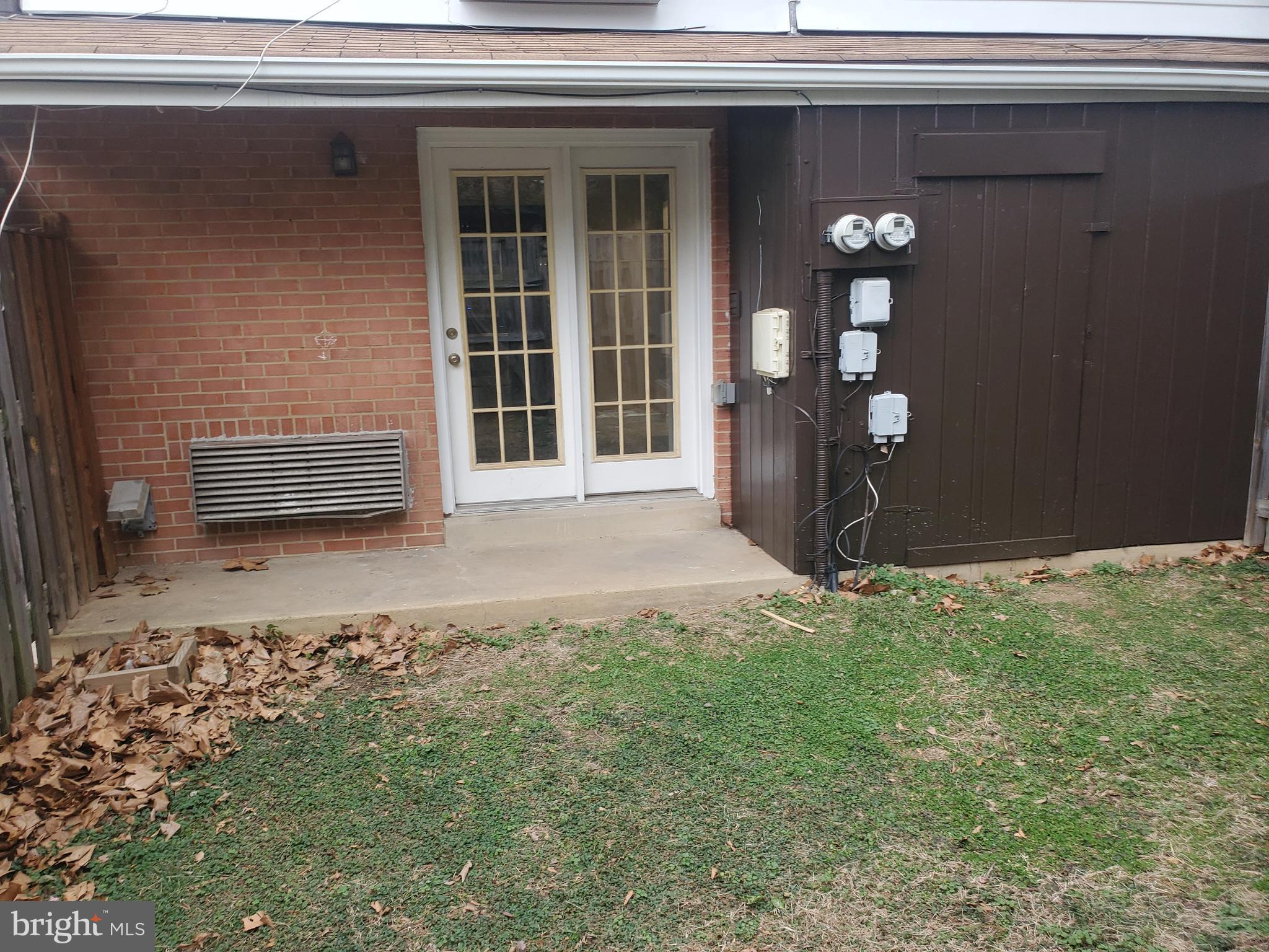 108 N Baylor DRIVE