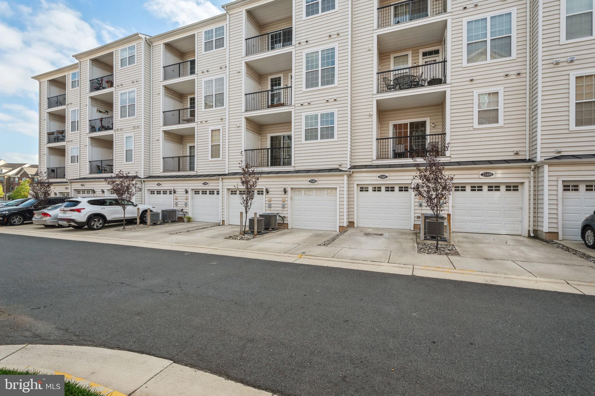 23485 Logans Ridge TERRACE