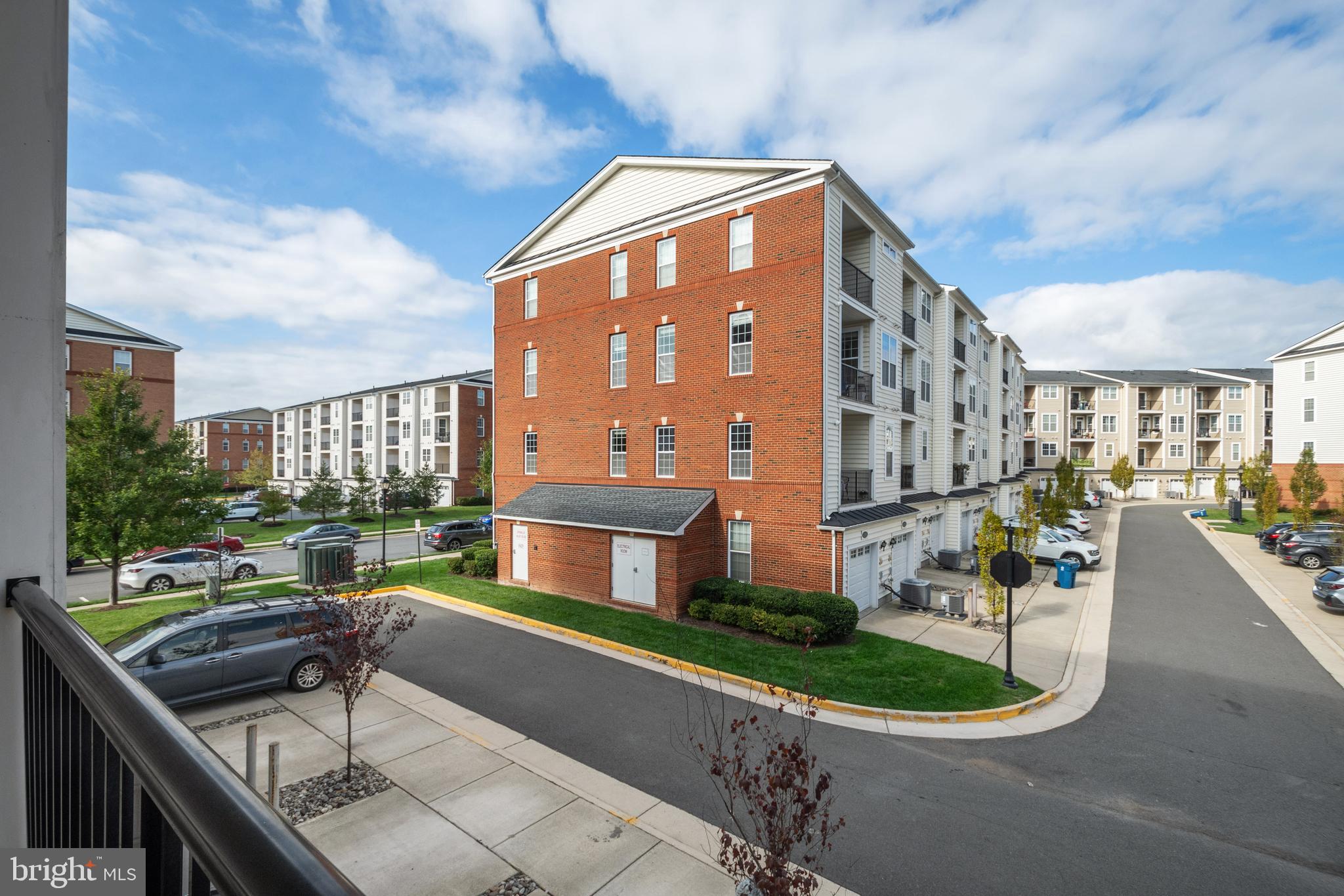 23485 Logans Ridge TERRACE