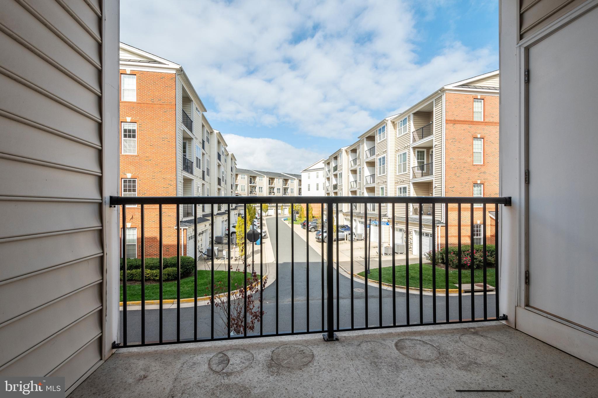 23485 Logans Ridge TERRACE