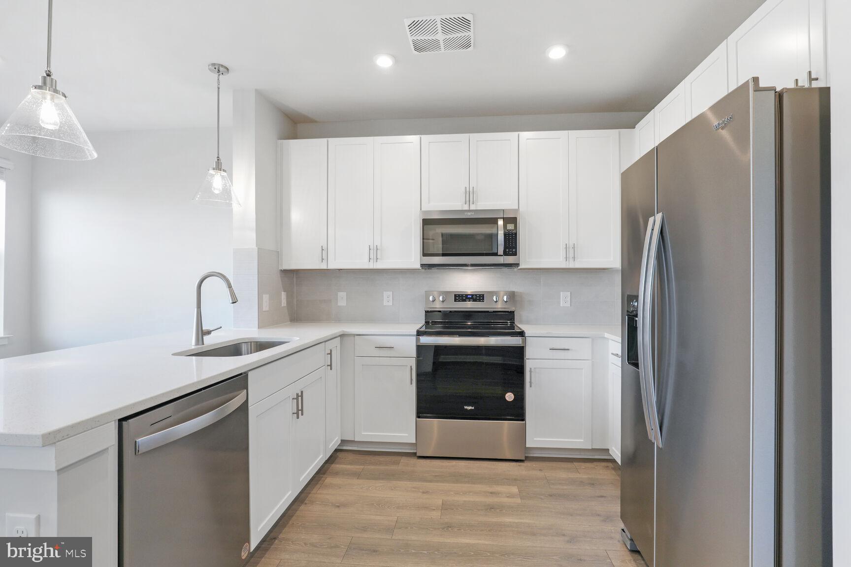 700 Mount Airy TERRACE NE Unit: 307