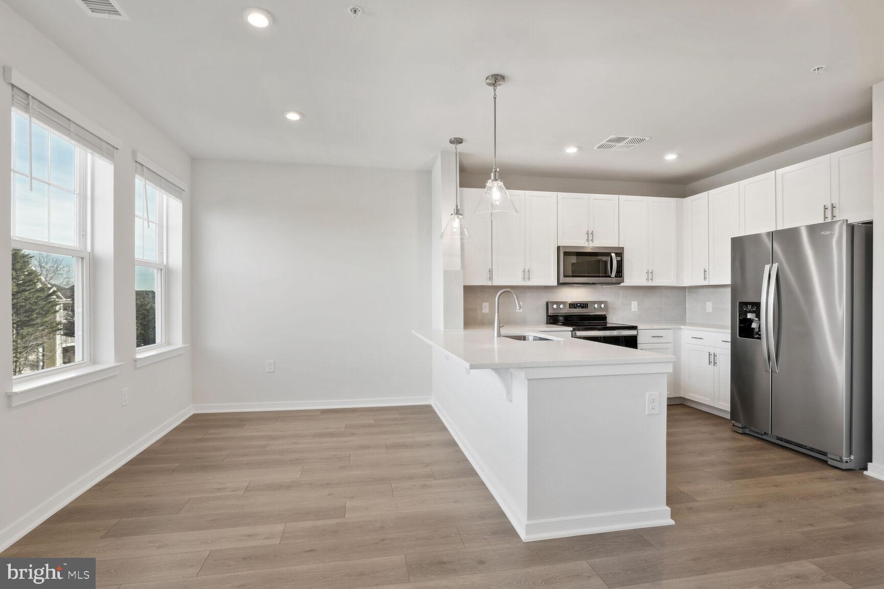 700 Mount Airy TERRACE NE Unit: 307