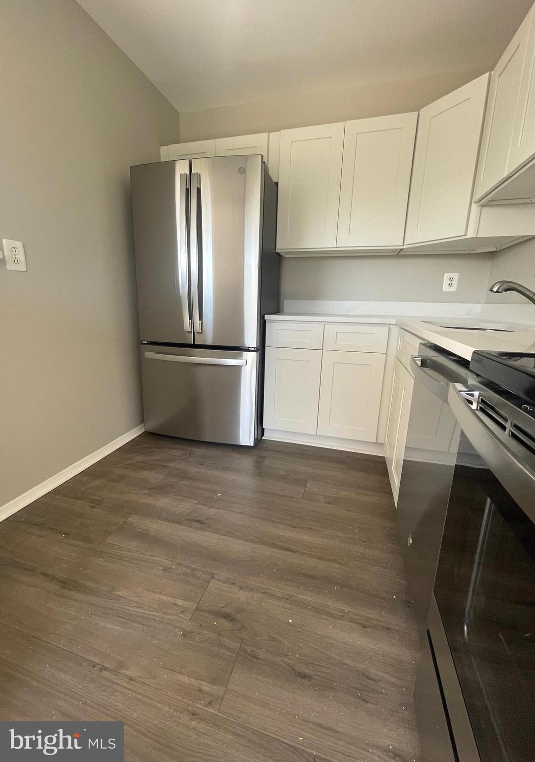 125 Clubhouse DRIVE SW Unit: 9