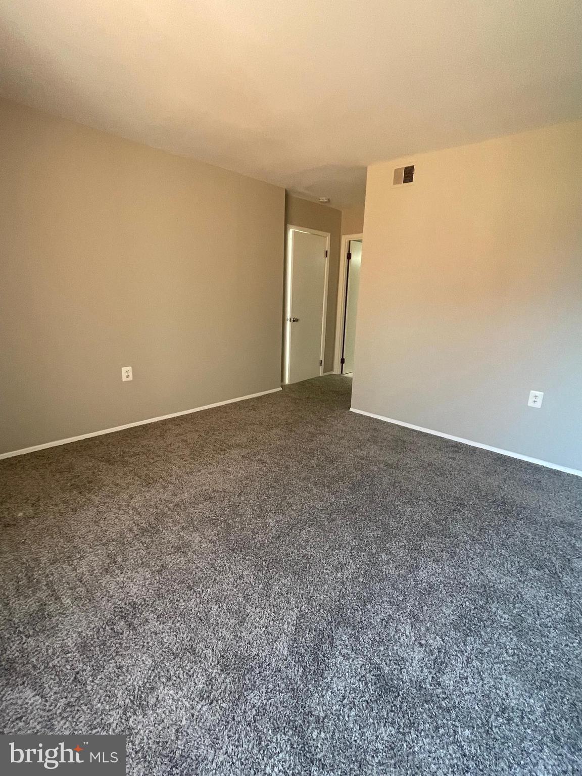 125 Clubhouse DRIVE SW Unit: 9