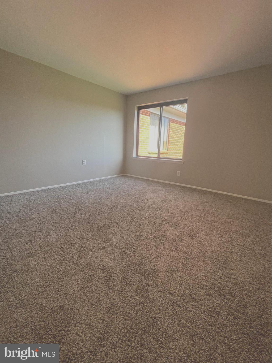 125 Clubhouse DRIVE SW Unit: 9