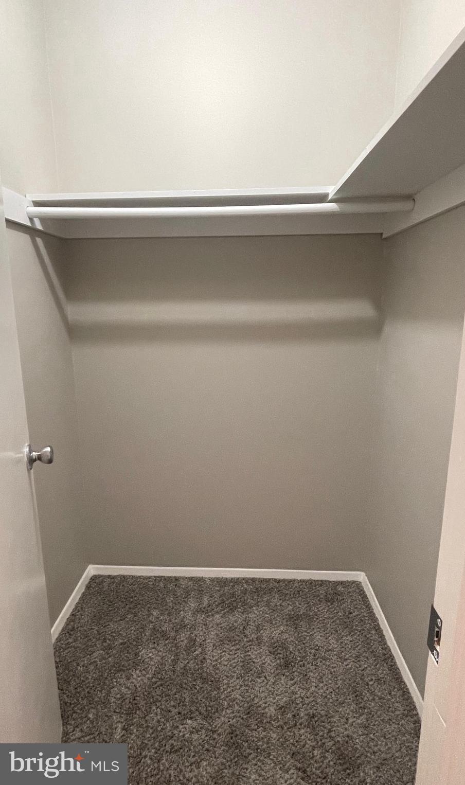 125 Clubhouse DRIVE SW Unit: 9
