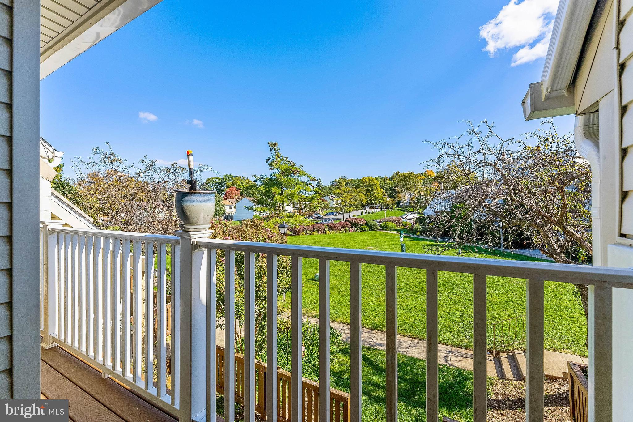 1042 Warwick COURT Unit: 7