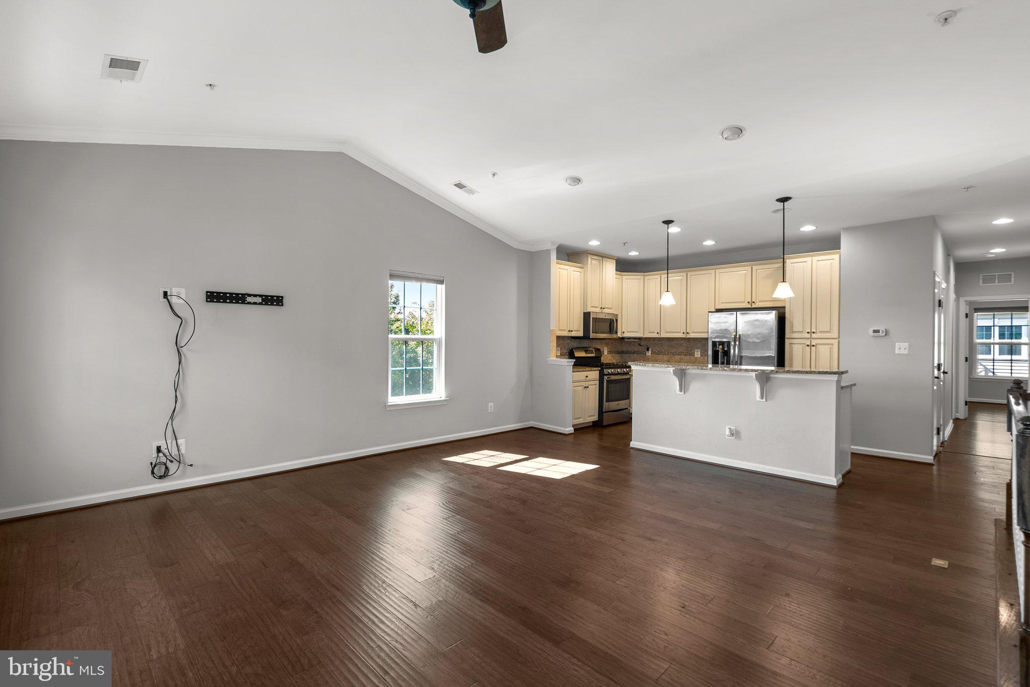 24684 Footed Ridge TERRACE